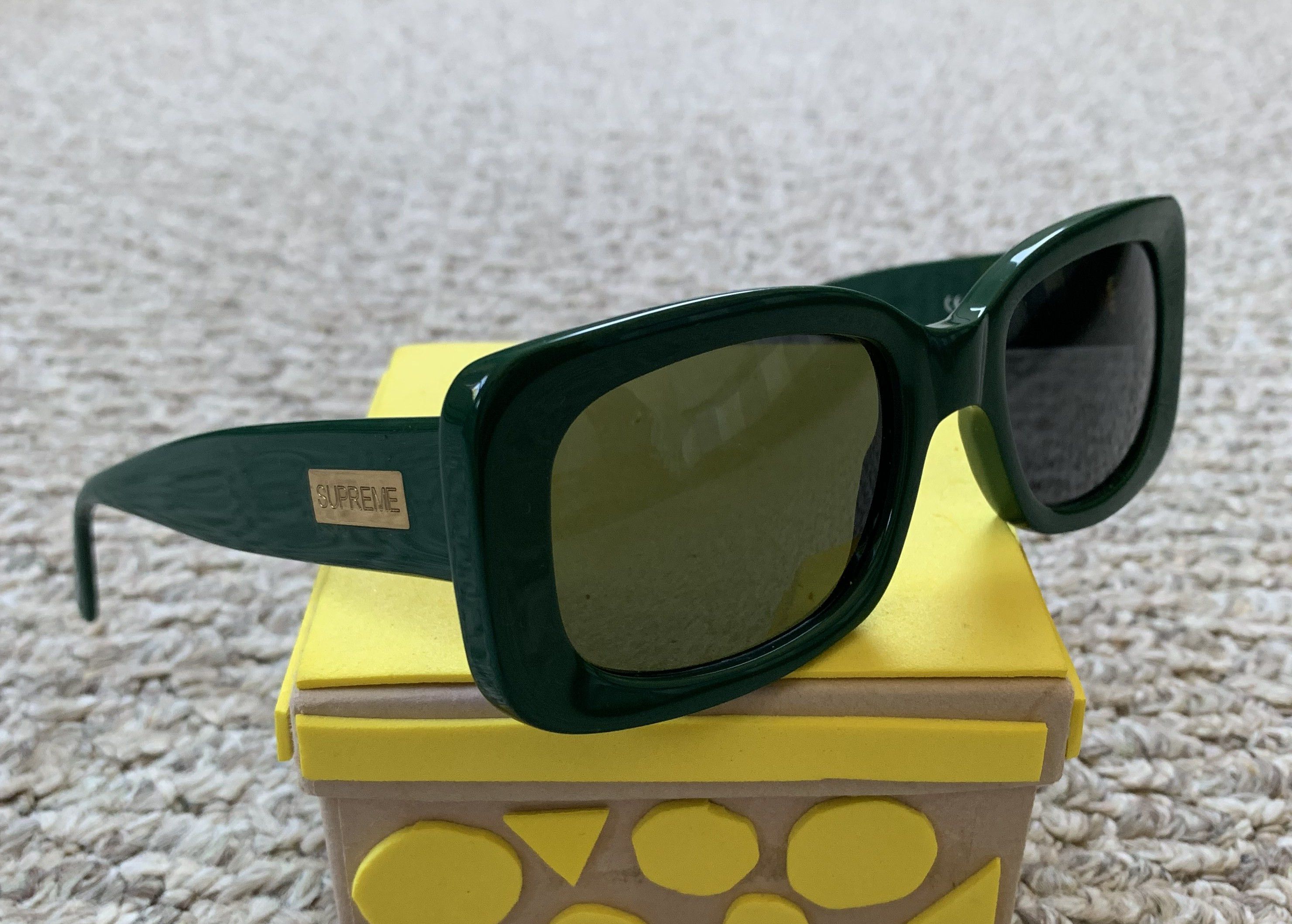Supreme S/S 2016 Supreme Moda Sunglasses Size ONE SIZE - 3 Thumbnail