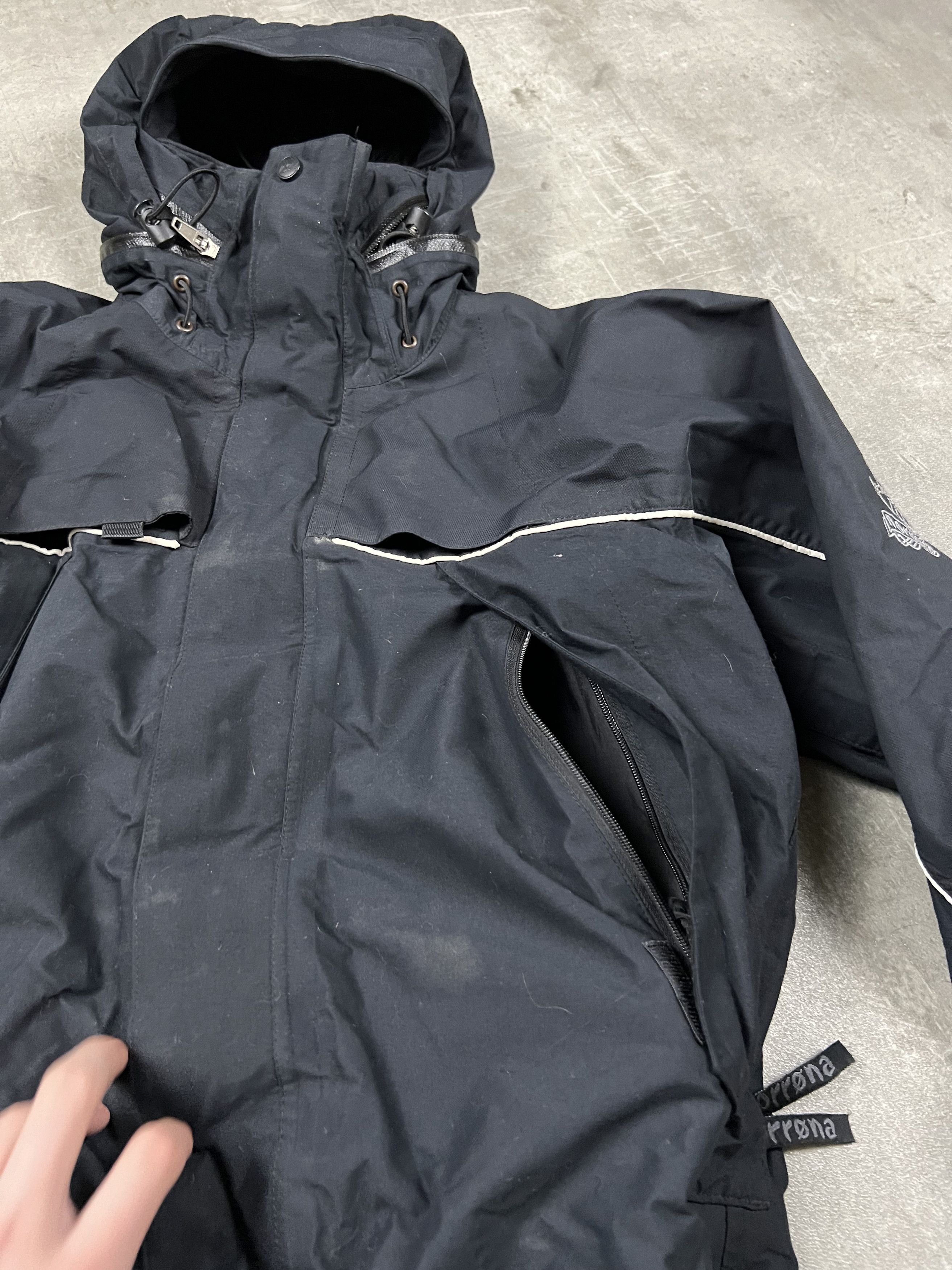Norrona norrona SKI suit unisex size S gore tex xcr Size US S / EU 44-46 / 1 - 7 Thumbnail