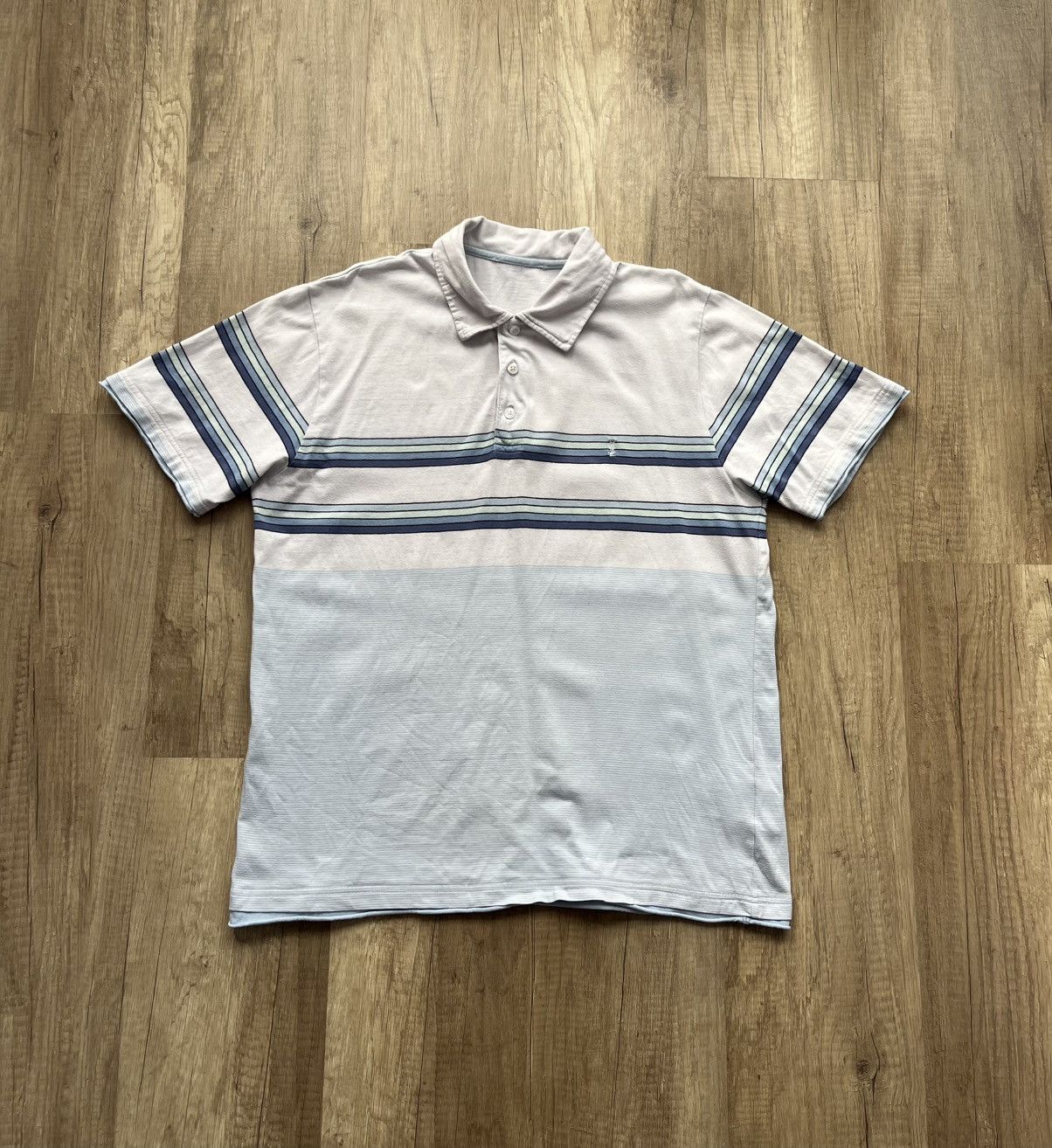 Yves Saint Laurent Yves Saint Laurent Short Sleeve Vintage Size M Size US M / EU 48-50 / 2 - 1 Thumbnail