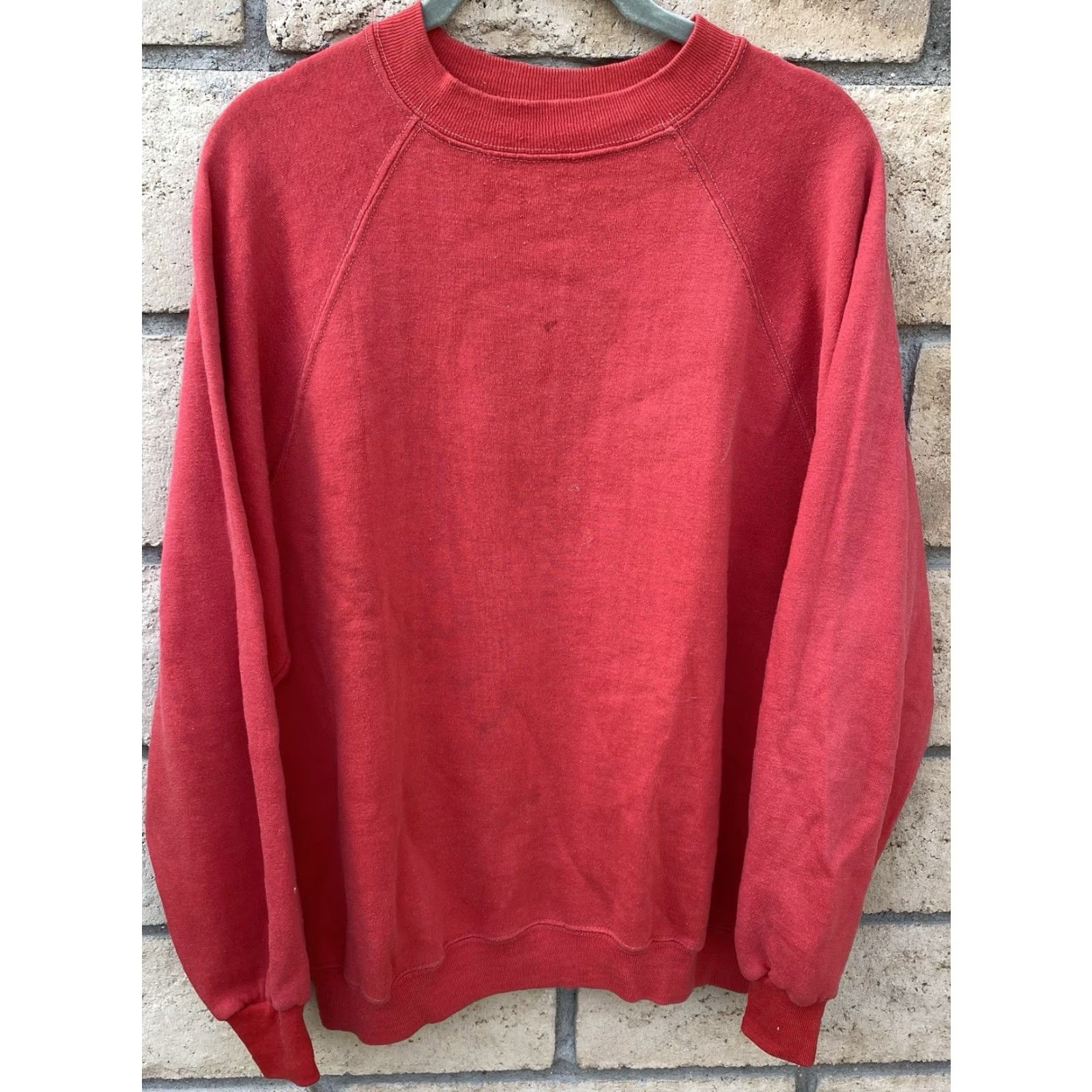 Sears VINTAGE Sears Sportswear Raglan Sweatshirt Worn Stains Sweatshirt Red XL Men Size US XL / EU 56 / 4 - 3 Thumbnail