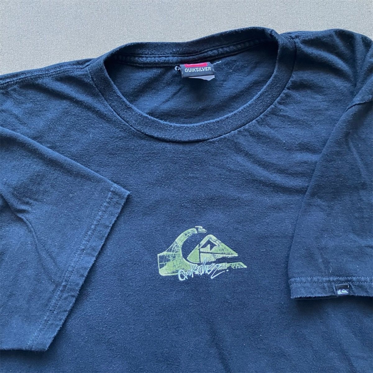 Quiksilver Vintage Quicksilver Tee Shirt 90s Y2K Surf Skate XL VTG Size US XL / EU 56 / 4 - 5 Thumbnail