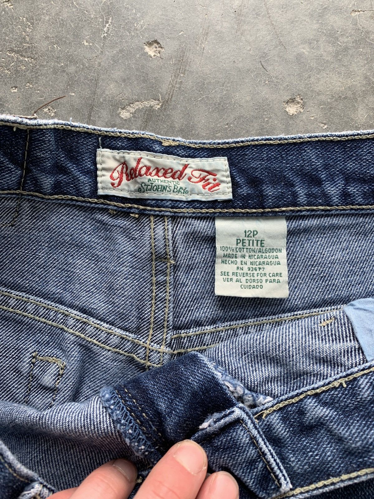 Vintage Vintage Y2K Baggy Jean Shorts Size US 32 / EU 48 - 3 Thumbnail