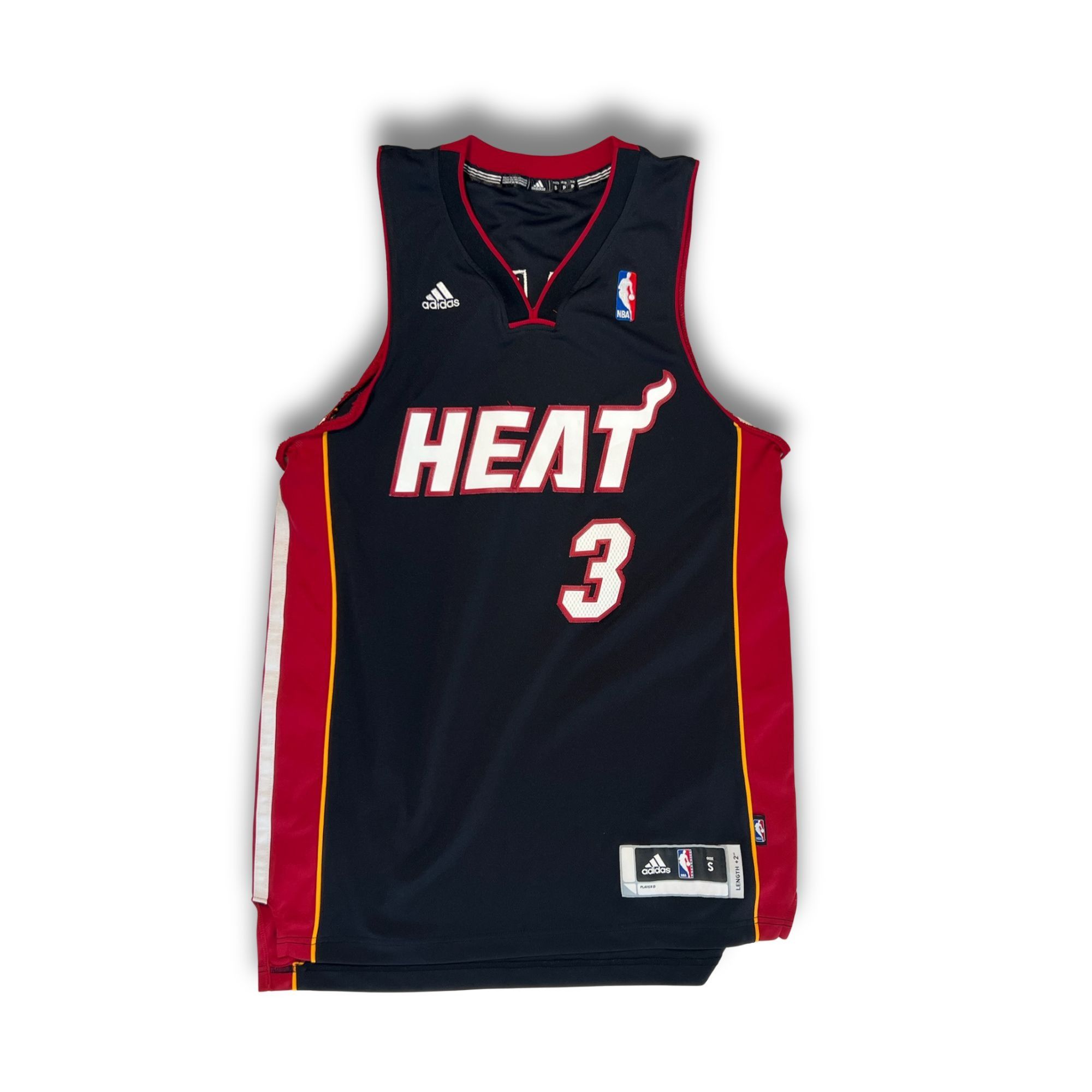 Adidas Vintage Adidas Miami Heat Dwyane Wade Jersey Small Black & R Size US S / EU 44-46 / 1 - 2 Thumbnail