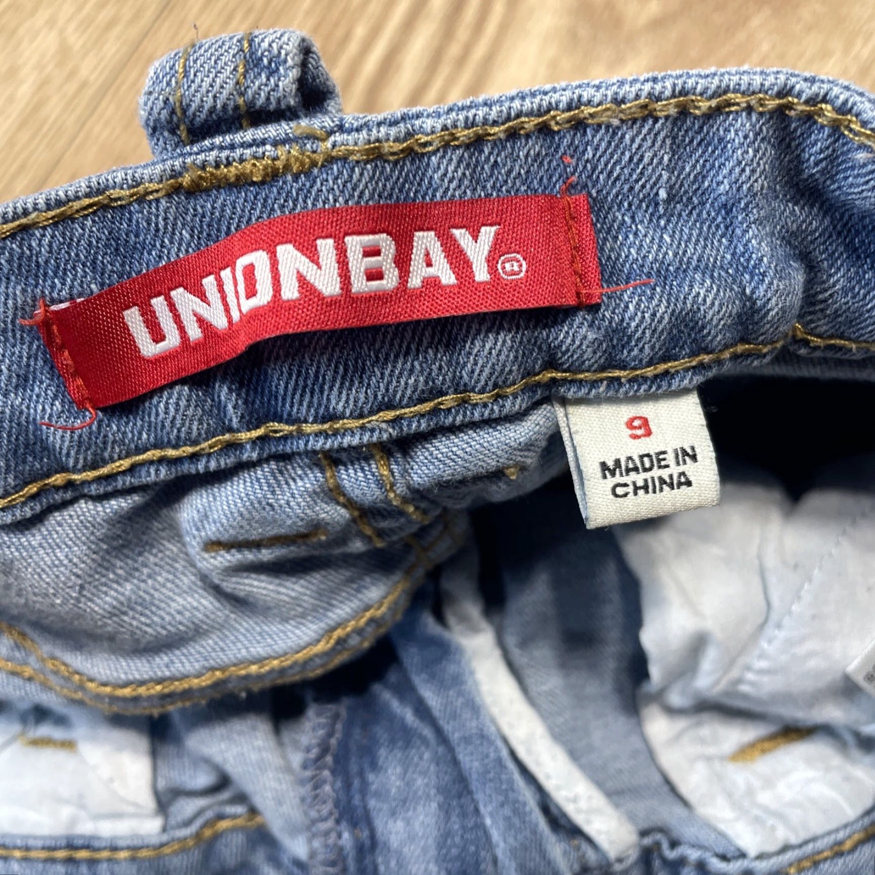 Vintage VINTAGE UNIONBAY Womens Cut-Off Shorts Size 9 Blue Distressed Zip Side Size 30" / US 8 / IT 44 - 2 Thumbnail