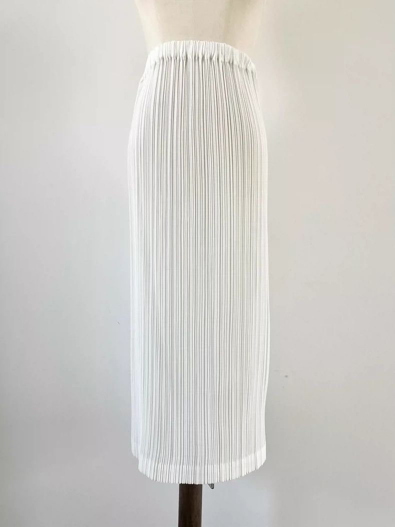 Issey Miyake issey miyake size:m Medieval skirt Size 33" - 1 Thumbnail