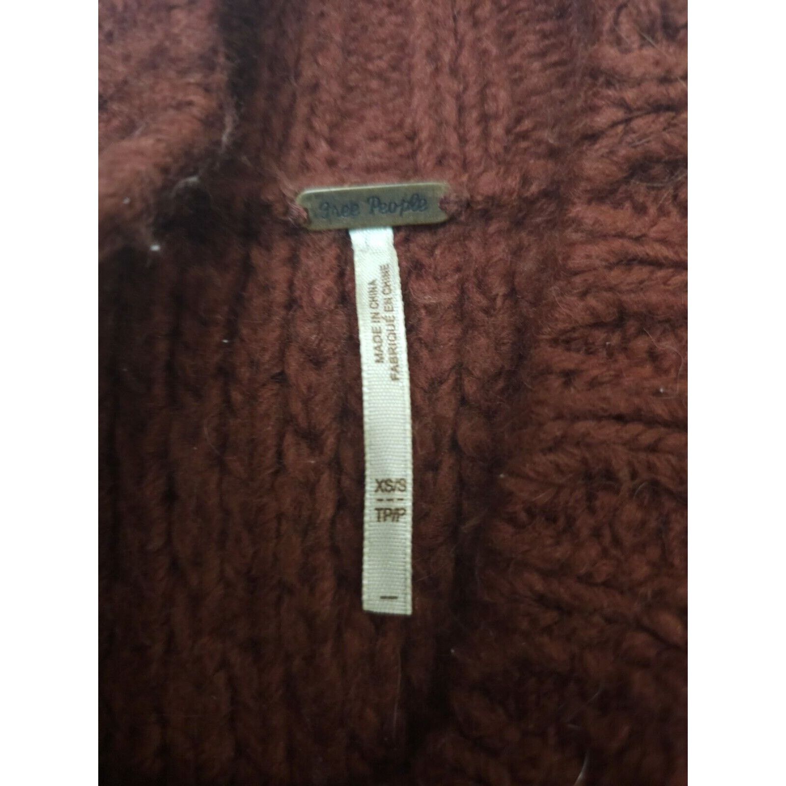 Free People Free People Labyrinth Wool Angora Blend Knit Poncho sweater Size XS / US 0-2 / IT 36-38 - 5 Thumbnail