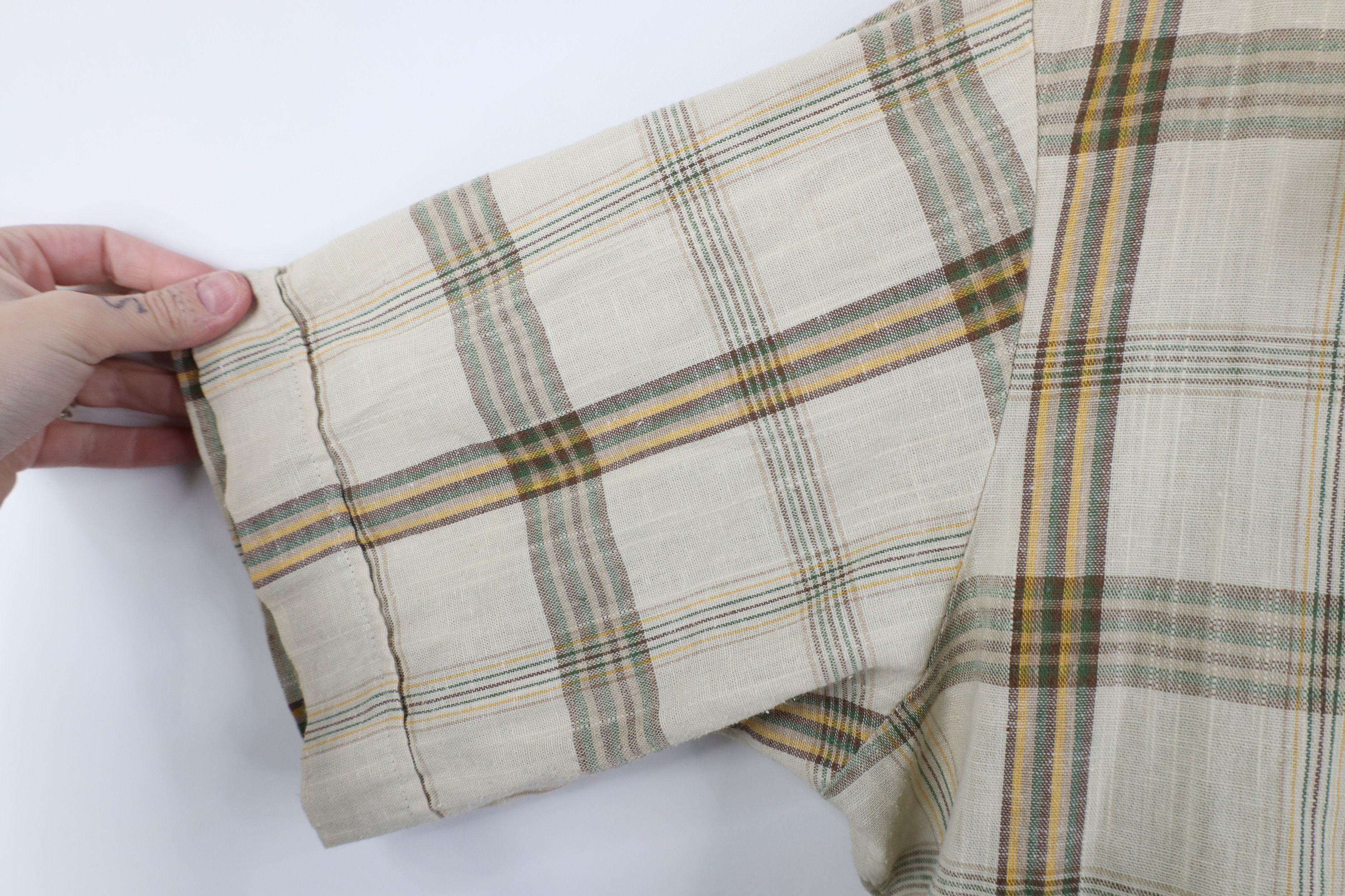 Vintage Vintage 70s Streetwear Short Sleeve Collared Button Shirt Size US XL / EU 56 / 4 - 8 Thumbnail