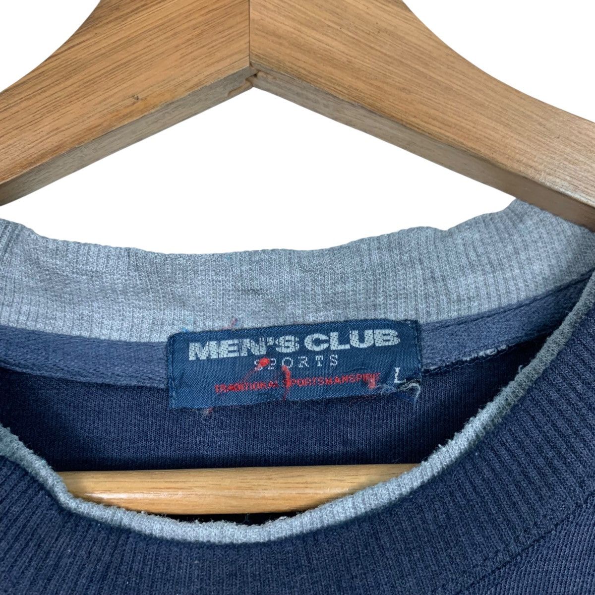 Vintage Vintage 90s MEN’S CLUB SPORTS Big Logo Sweatshirt #3542-C162 Size US L / EU 52-54 / 3 - 9 Thumbnail