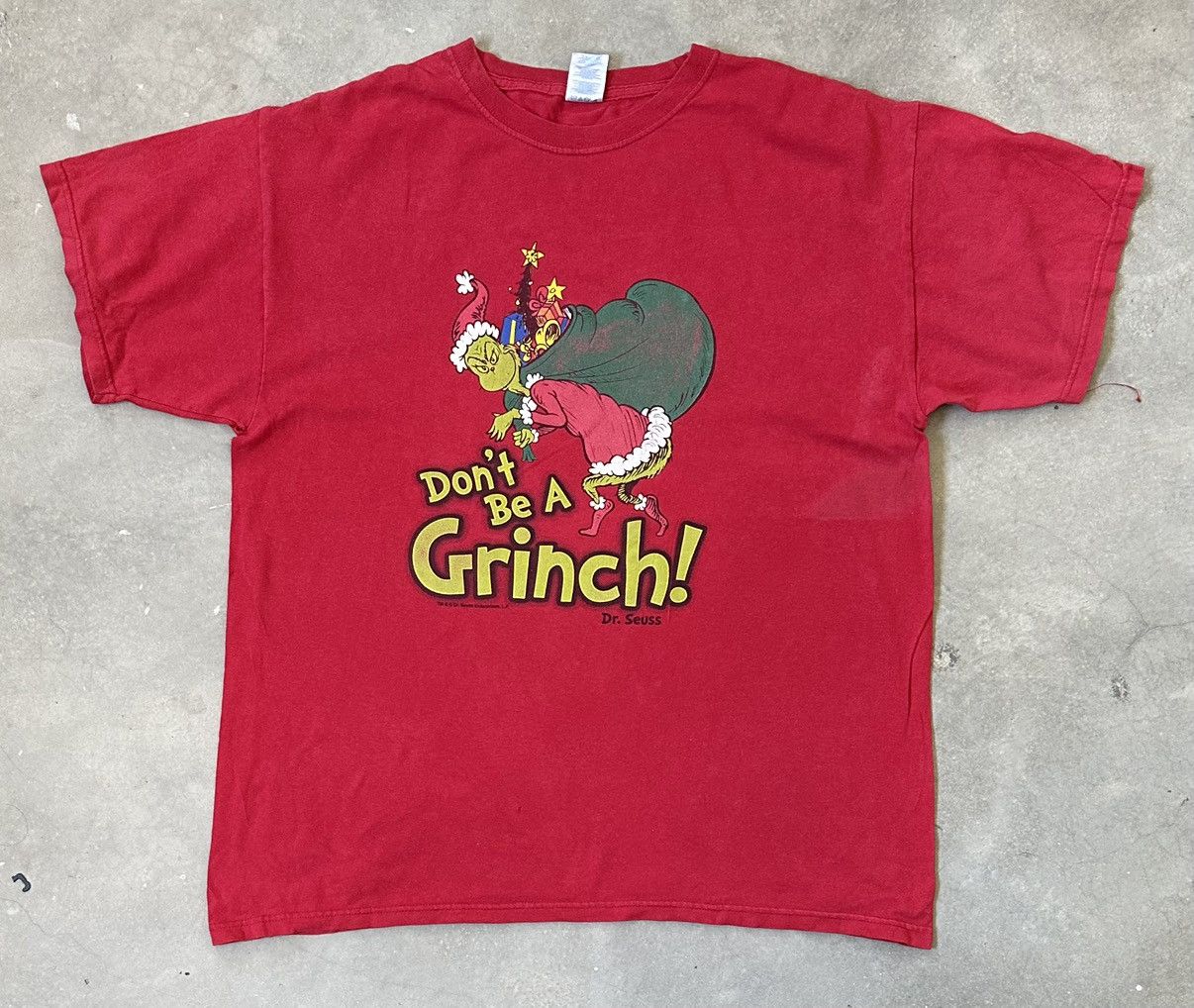 Vintage VINTAGE GRINCH DR.SEUSS TEE Size US L / EU 52-54 / 3 - 1 Thumbnail