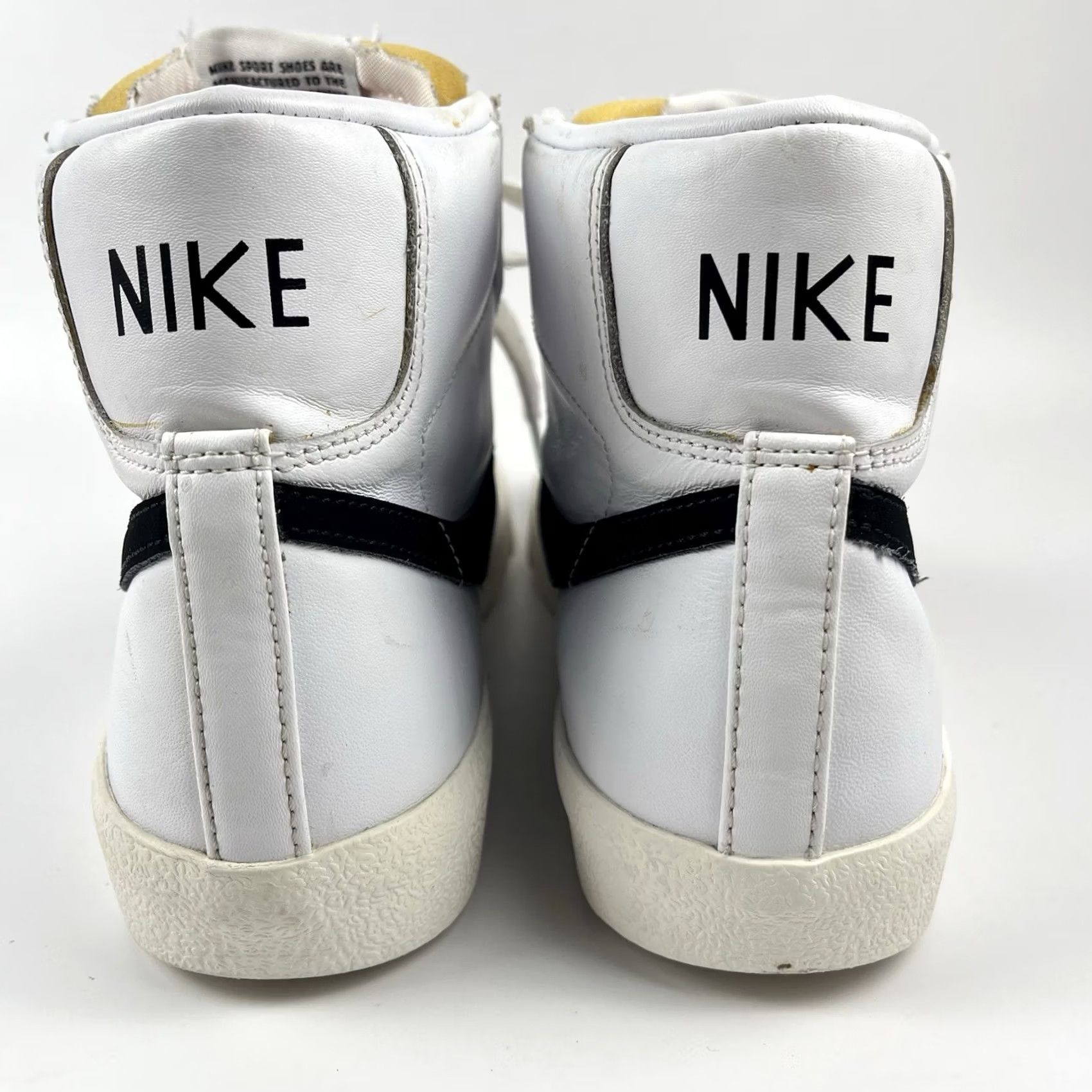 Nike Nike Blazer Mid '77 Women’s Size 8 White Black Athletic Sneakers CZ1055-100 Size M / US 6-8 / IT 42-44 - 4 Thumbnail