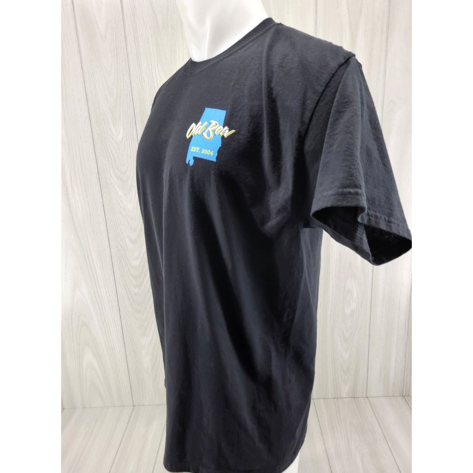 Gildan VINTAGE 2022 Old Bow State Championship Shirt Mens Size Large Bow Black T-Shirt Mens L Shirt Size US L / EU 52-54 / 3 - 3 Thumbnail