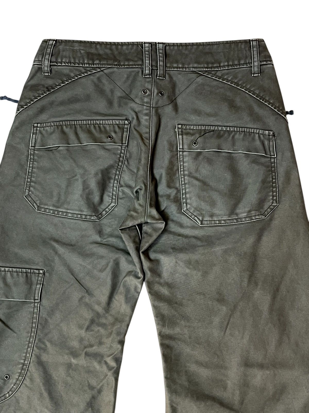 Japanese Brand Japanese apparel brand MIN-RNA INC flared Y2K cargo pant Size US 30 / EU 46 - 7 Thumbnail