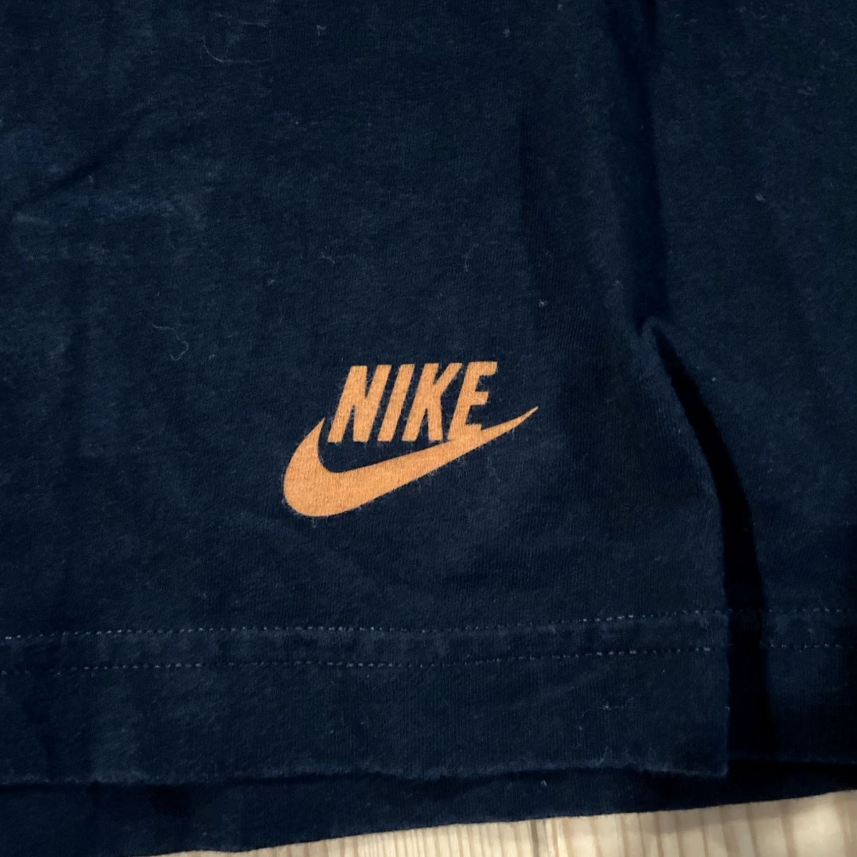 Nike VINTAGE Nike Dunk High Sneaker Junkie V Neck T Shirt M Orange Black Low Shirt Unisex 2000s Graphic Tee Mens Womens Boys Girls Nike Space? Size US M / EU 48-50 / 2 - 4 Thumbnail