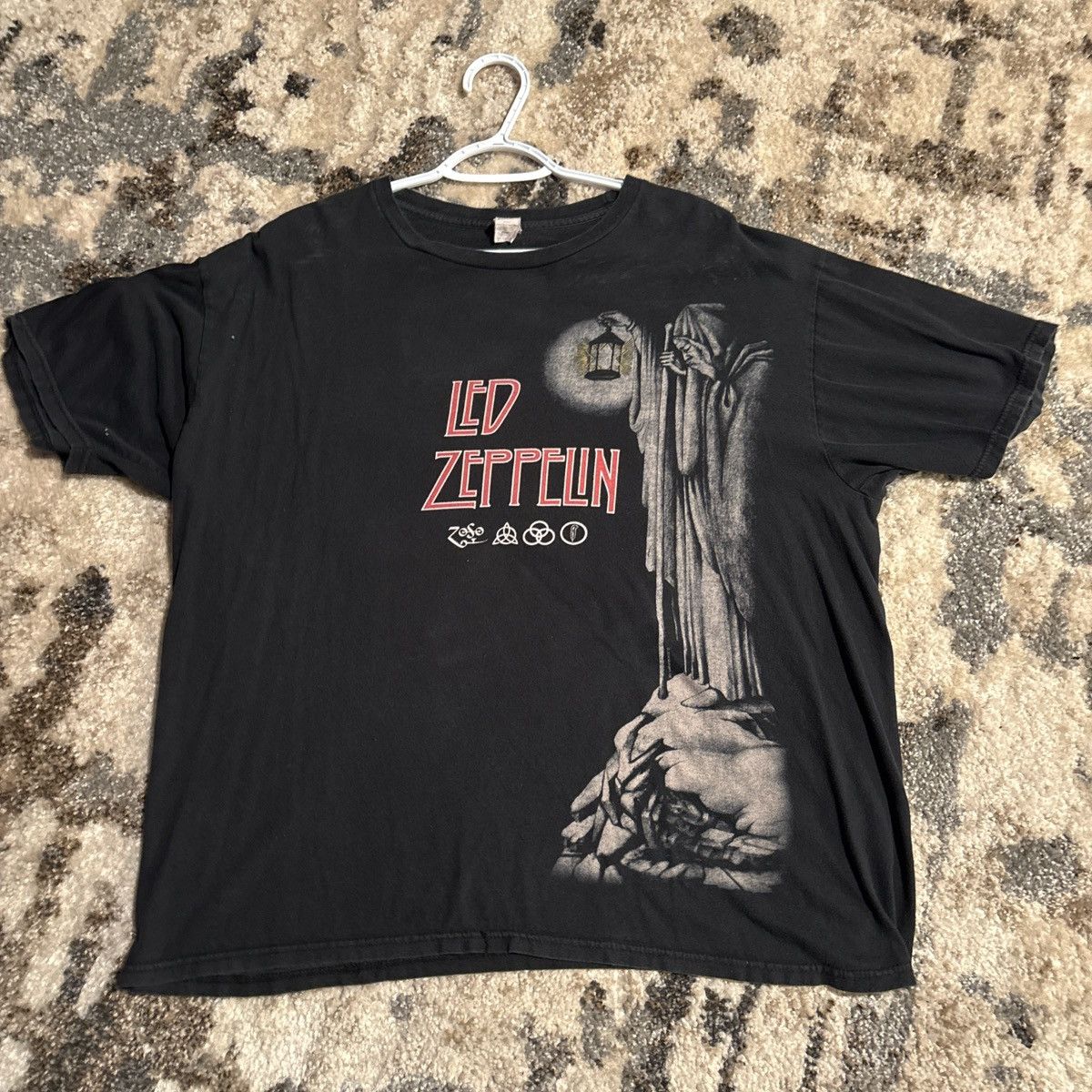 Other Les zeppelin Size US XL / EU 56 / 4 - 1 Thumbnail