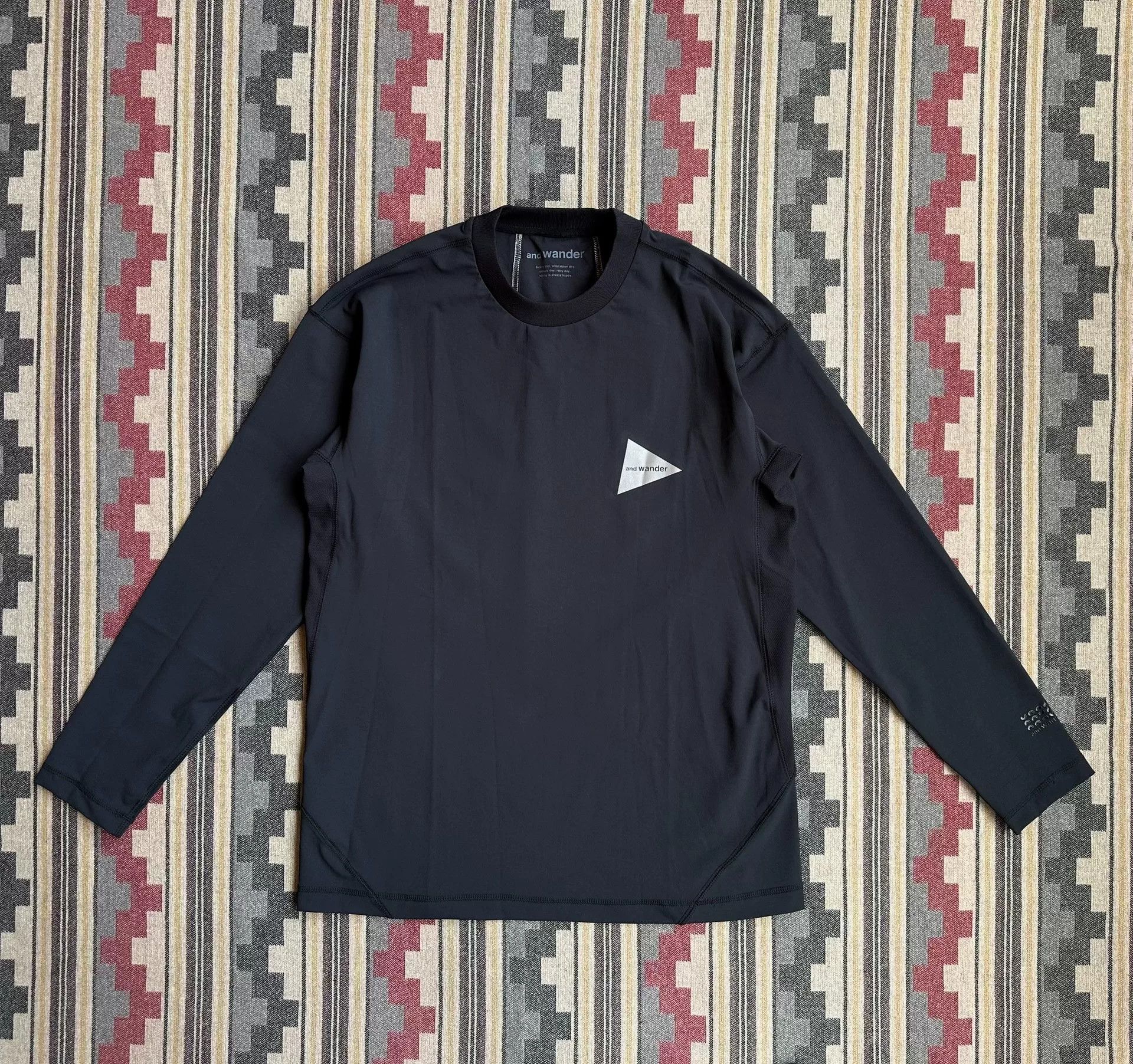 And Wander and wander Rush Guard Long Sleeve T-shirt Size US M / EU 48-50 / 2 - 1 Thumbnail