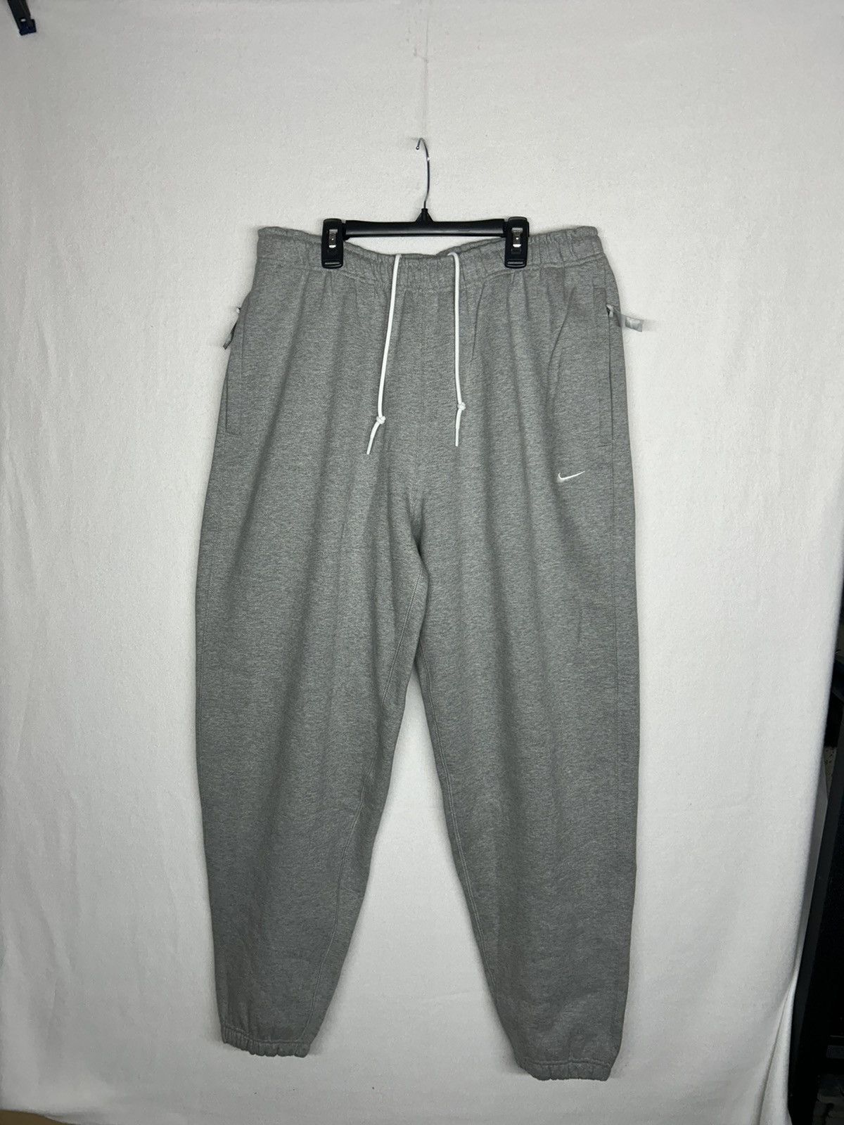 Nike Grey Nike sweatpants Size US 36 / EU 52 - 1 Thumbnail