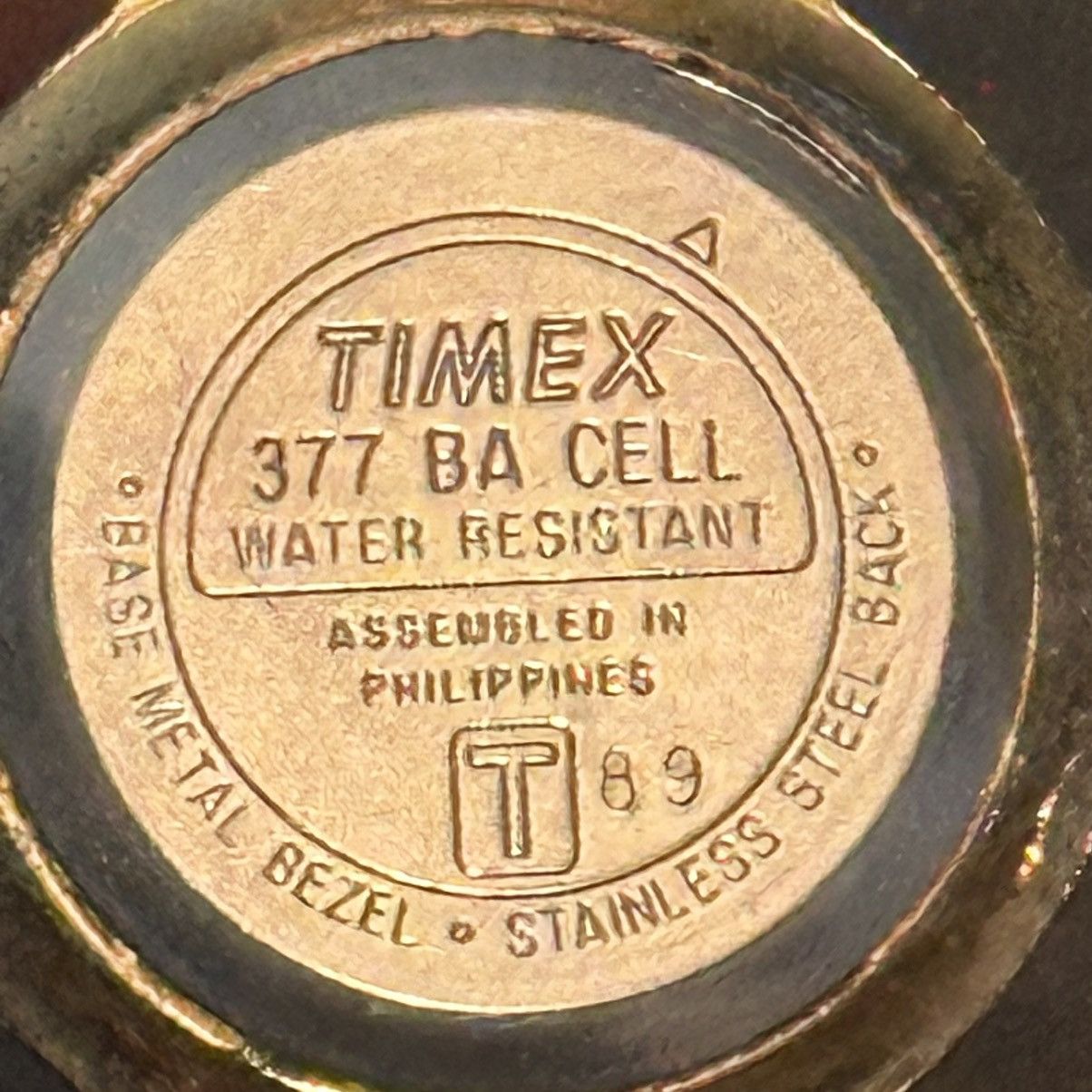 Timex Vintage Timex gold tone stretch band diamond accent watch Size ONE SIZE - 5 Thumbnail