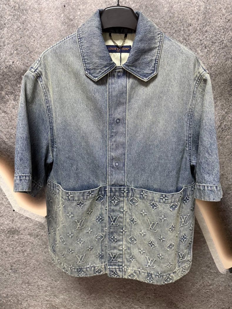 Louis Vuitton Louis Vuitton Short sleeve shirt Size US S / EU 44-46 / 1 - 1 Thumbnail