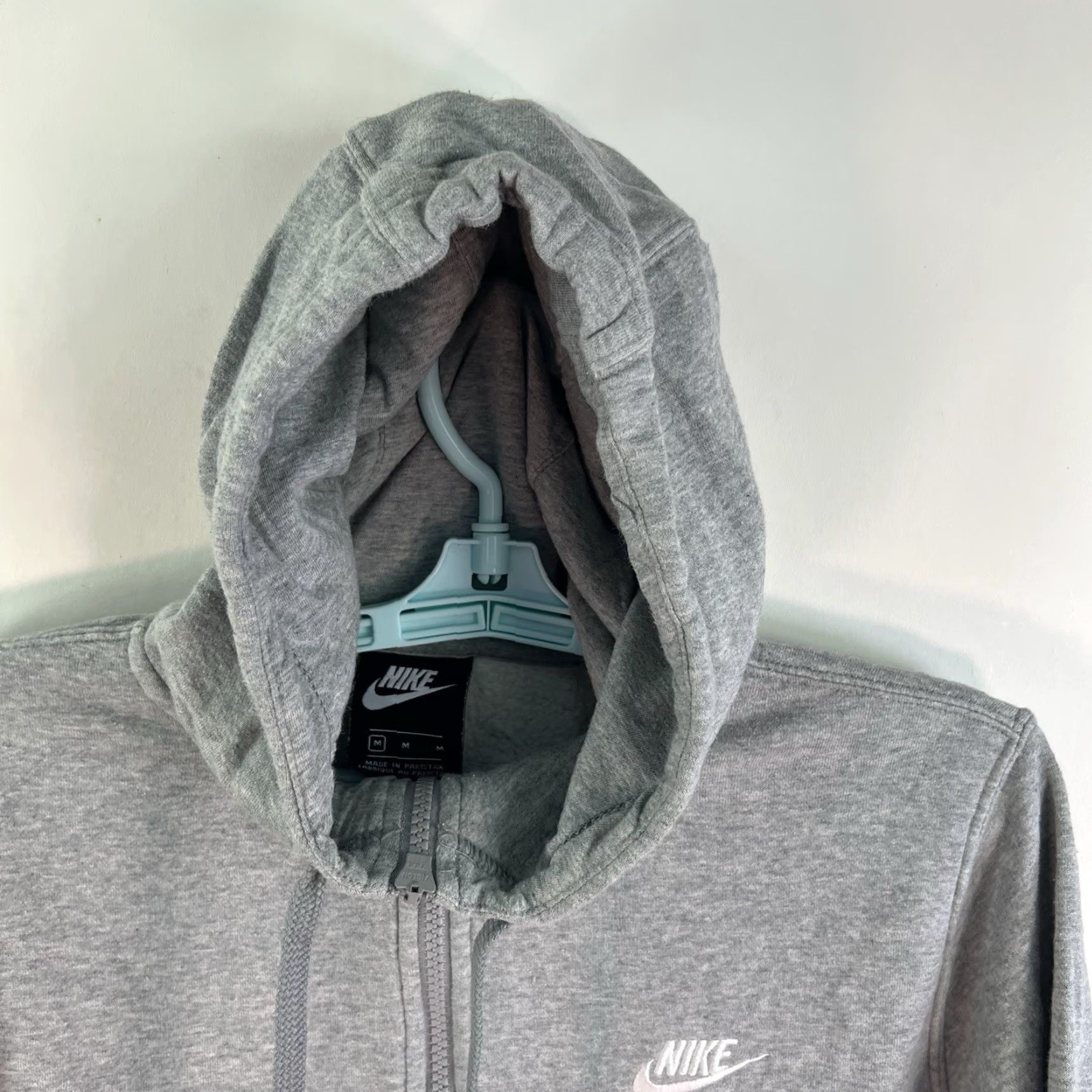 Nike VINTAGE Nike Hoodie 1/4 Zip Pullover Mens M Gray Size US M / EU 48-50 / 2 - 3 Thumbnail