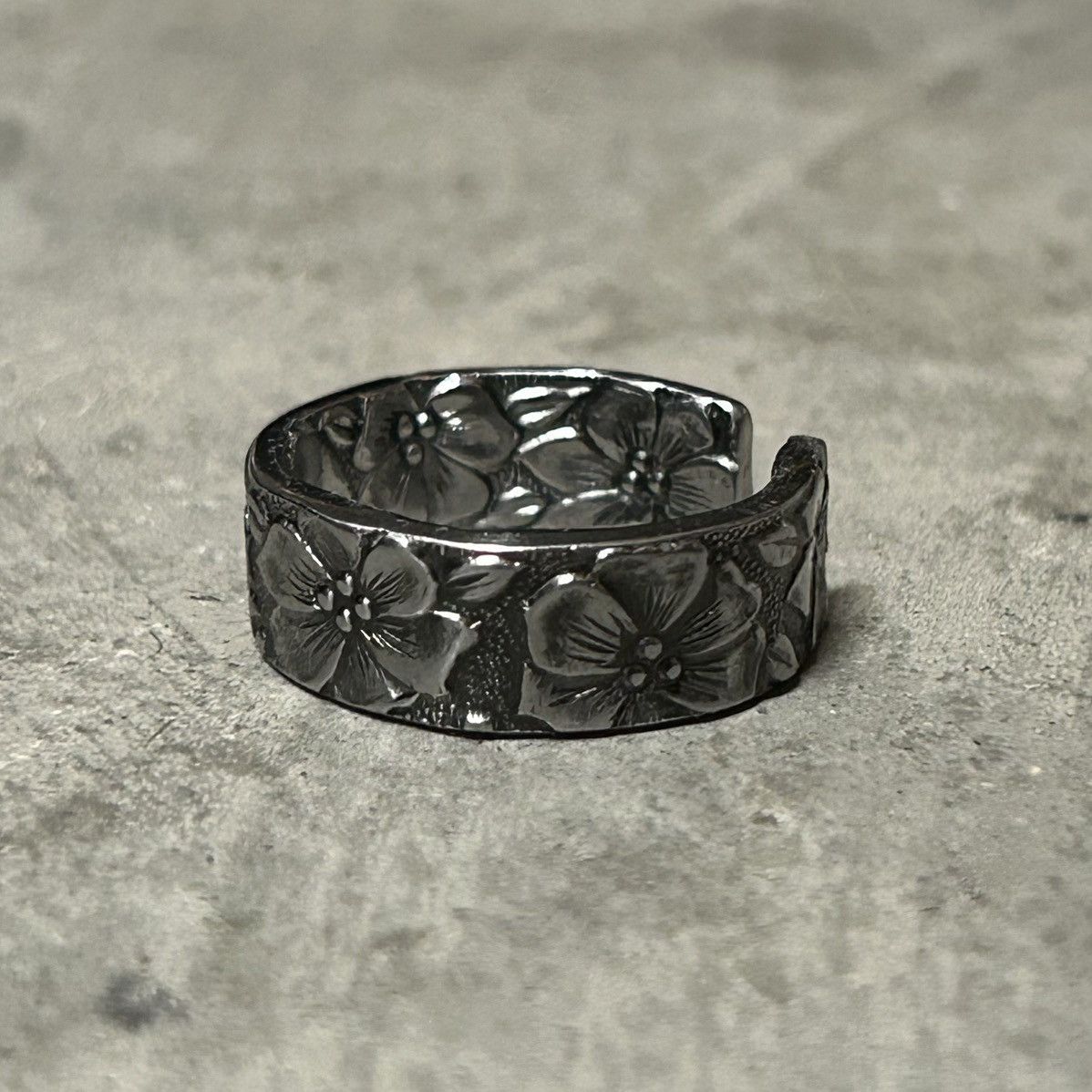 Vintage Vintage Silver Handmade Archive Ring Size ONE SIZE - 2 Thumbnail