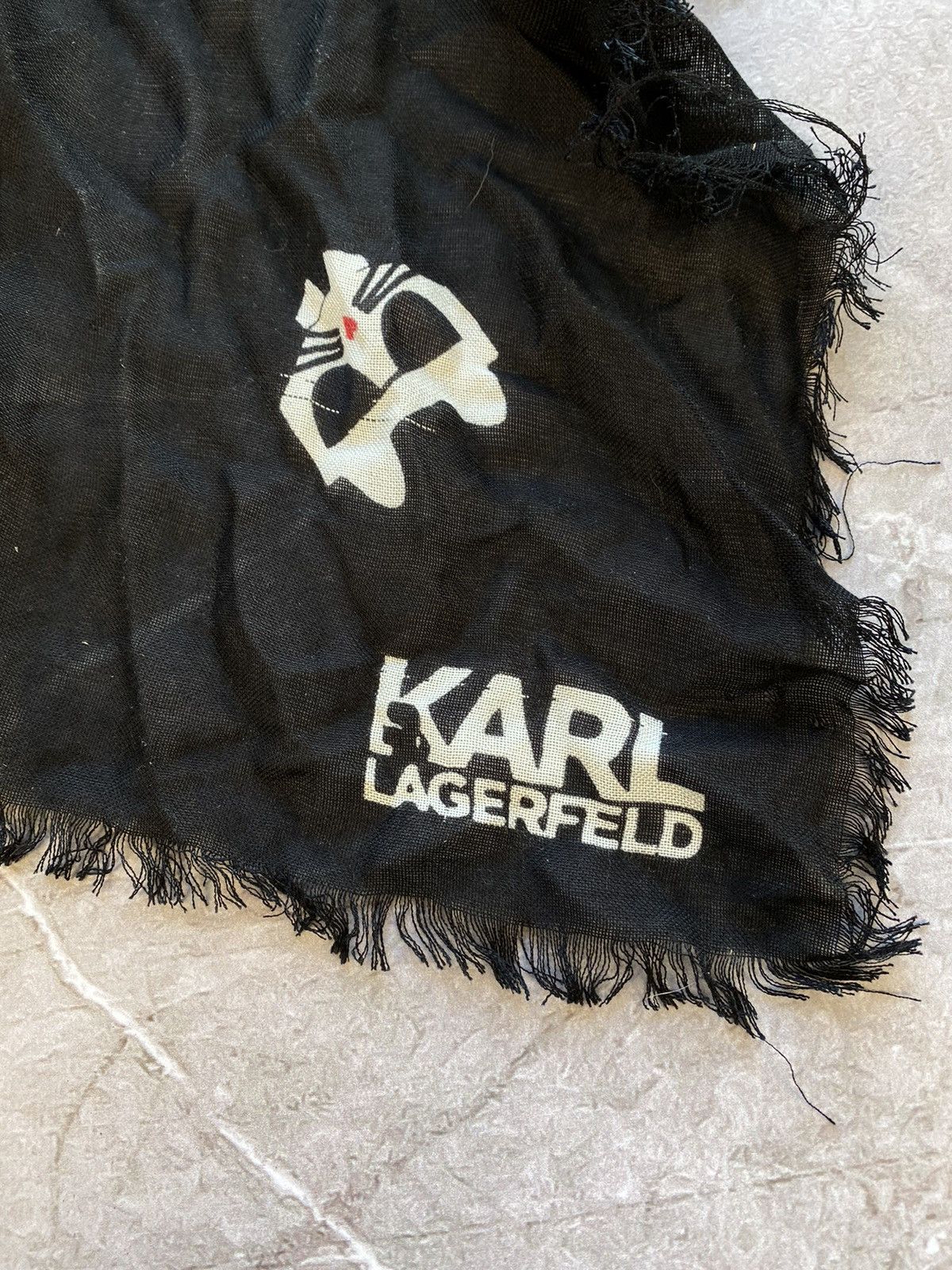 Karl Lagerfeld × Vintage Rare Karl Lagerfeld Paris Multi Logo Scarf Black White Silk Size ONE SIZE - 2 Thumbnail