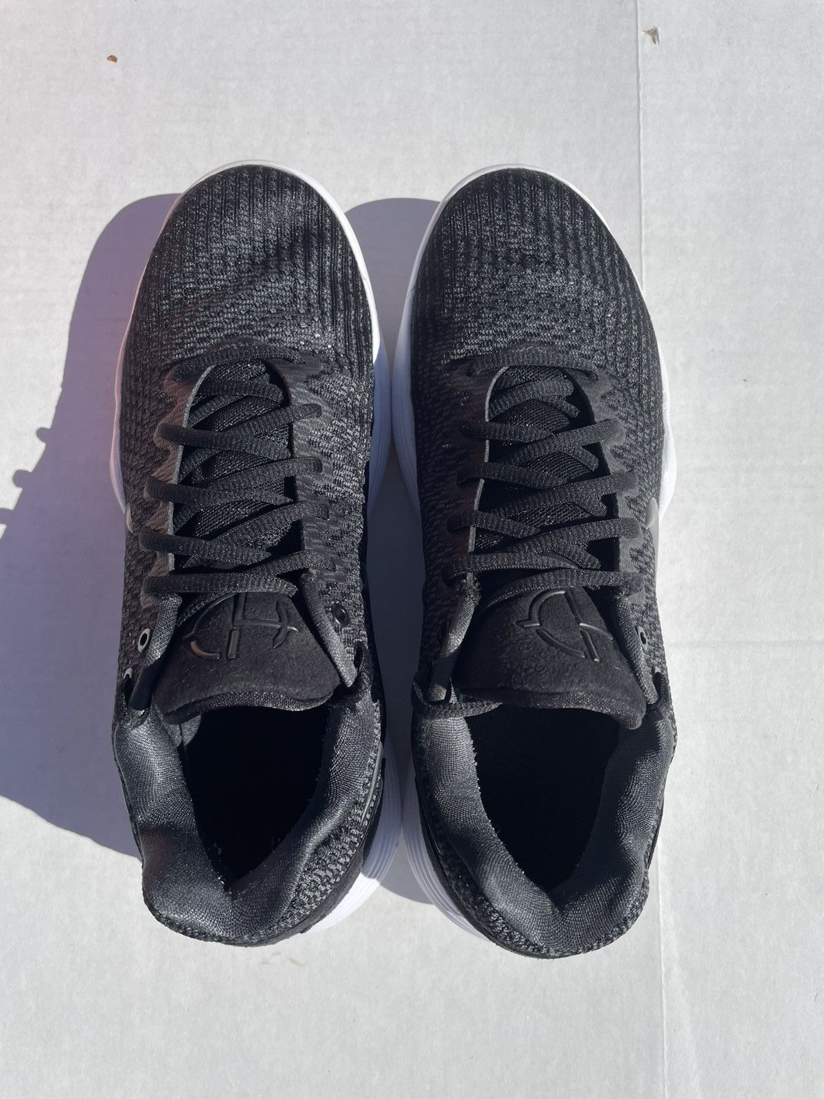 Nike Nike Hyperdunk 2017 Low Black/White - Size 10.5 Size US 10.5 / EU 43-44 - 4 Thumbnail