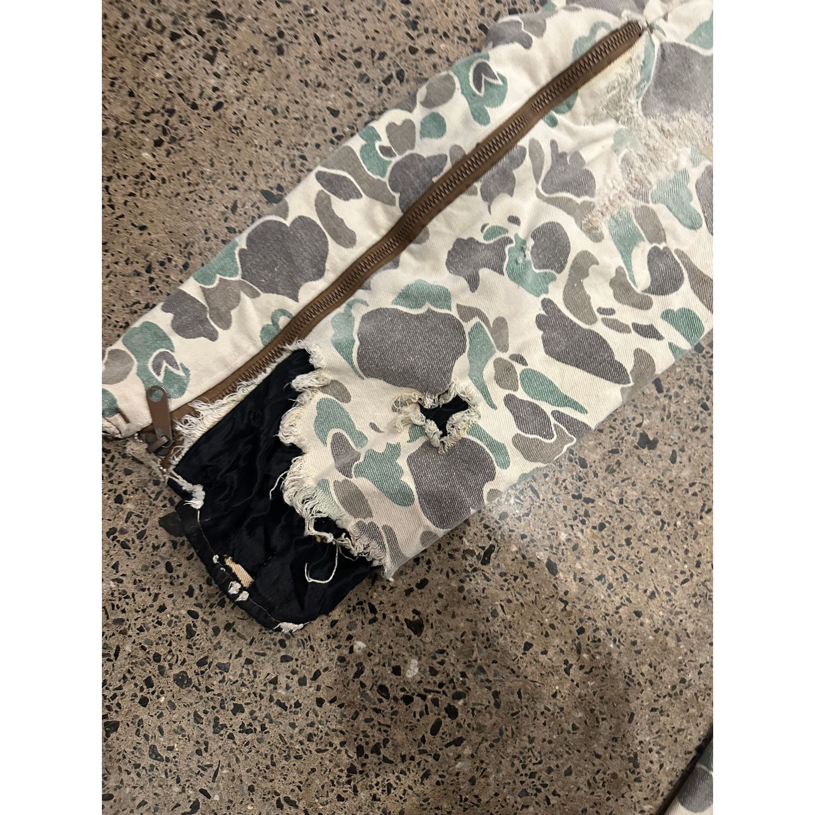 Carhartt Key Imperial Coverall Green Camo Heavily Distressed Hunting Size US 36 / EU 52 - 3 Thumbnail