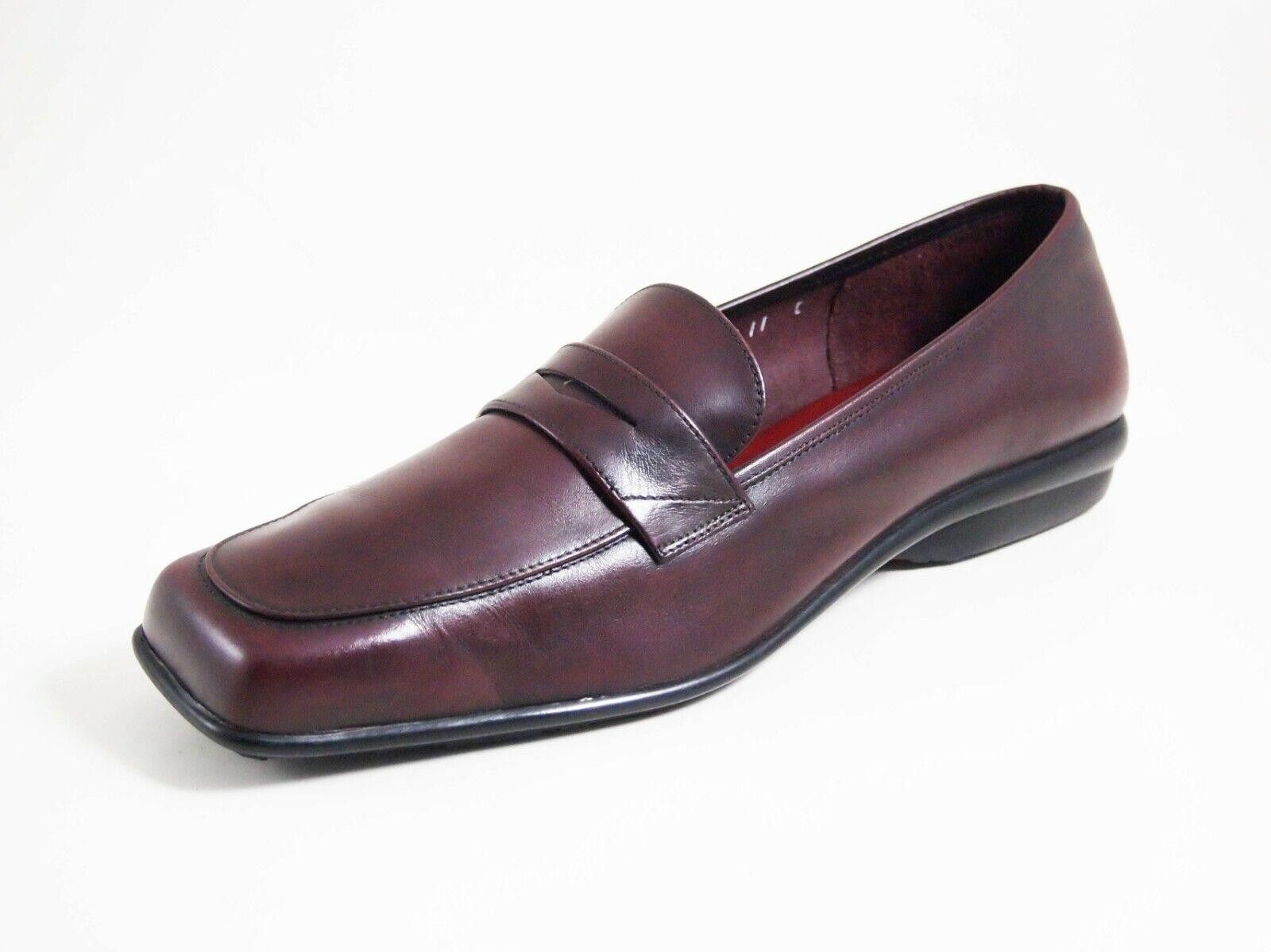 Salvatore Ferragamo Ferragamo Loafers Burgundy Leather Square Toe EU 41.5 US 11 Size US 11 / IT 41 - 1 Thumbnail