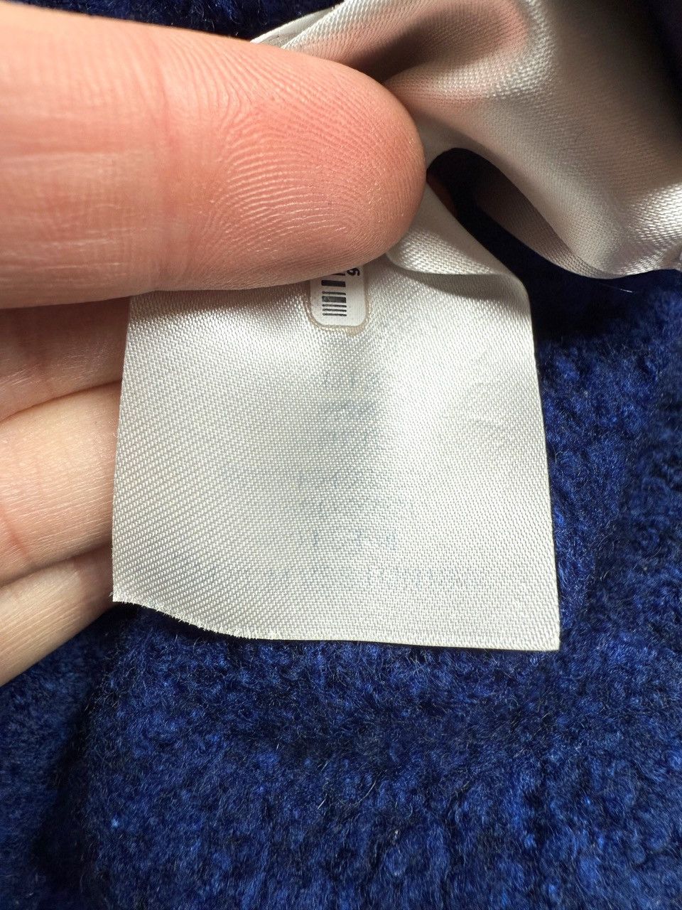 Louis Vuitton Louis Vuitton 2020 Blue Intersia LV Logo Sweater Size US M / EU 48-50 / 2 - 8 Thumbnail