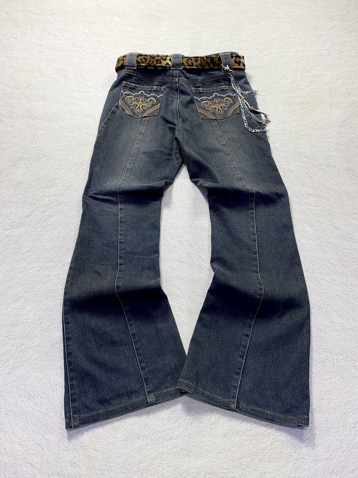 If Six Was Nine × Japanese Brand × Le Grande Bleu (L.G.B.) Full heart mud washed stripe stich flare jean Size US 29 - 2 Thumbnail