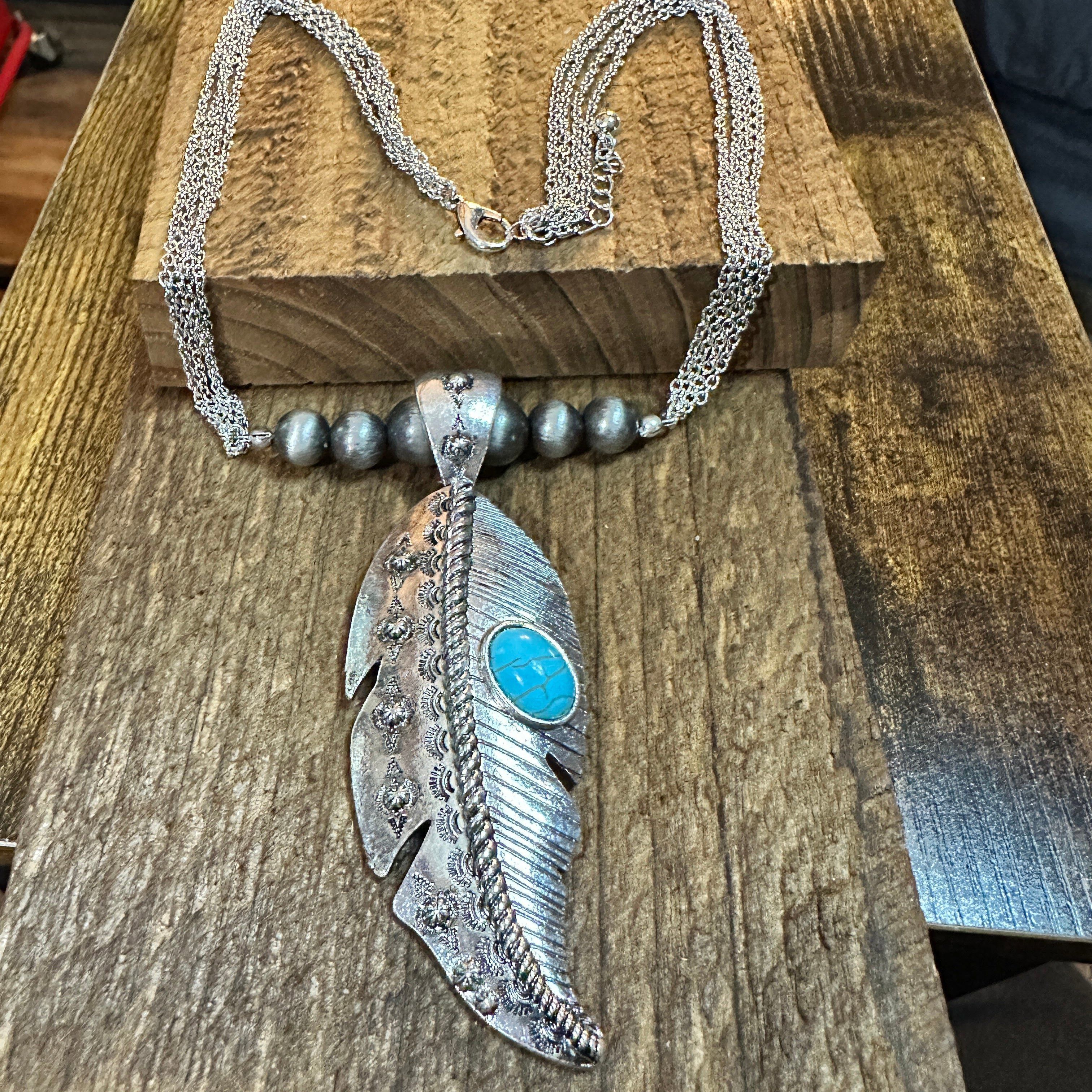 Other Large Feather Pendant Western Necklace and Earrings Set Size ONE SIZE - 6 Thumbnail