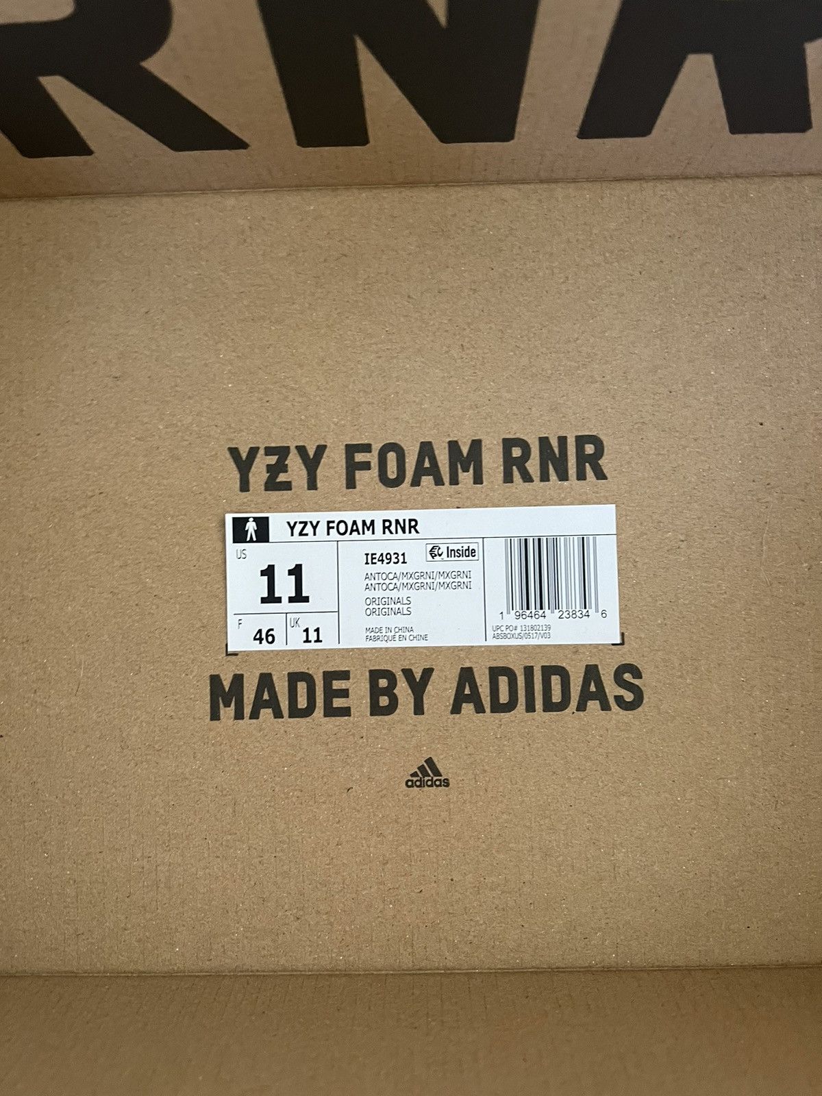 Adidas Gray Yeezy Foam RNR Size US 11 / EU 44 - 2 Thumbnail