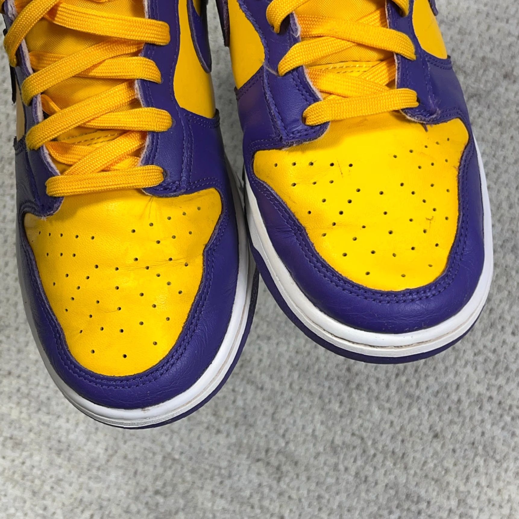 Nike Nike Dunk Hi Men’s Size 10 Retro Lakers Court Purple Gold DD1399-500 Basketball High Top Sneaker Size US 9 / EU 42 - 7 Thumbnail