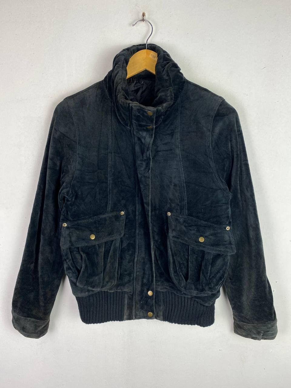 Japanese Brand vintage japanese brands velvet jacket quilted lining Size US M / EU 48-50 / 2 - 1 Thumbnail