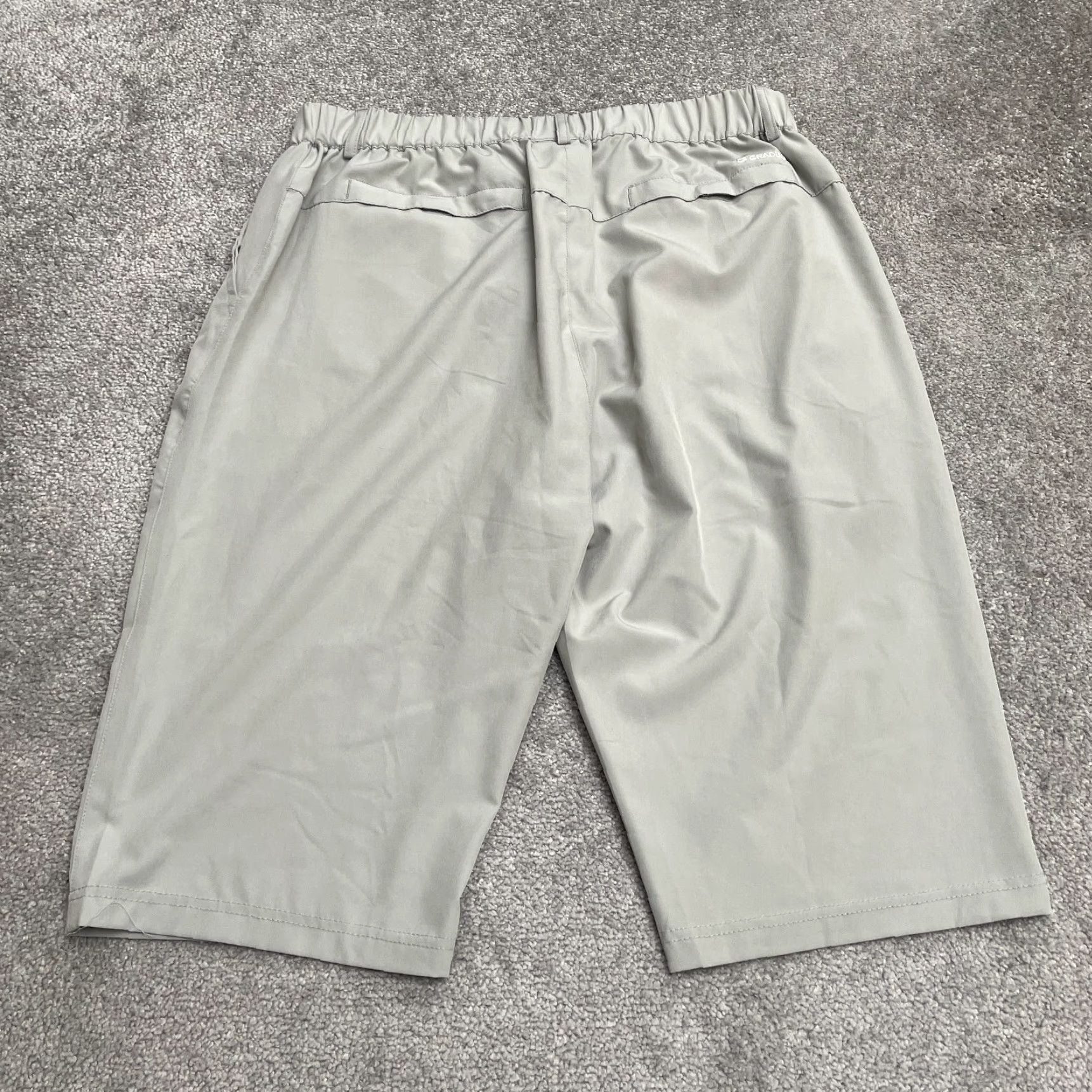 Vintage Gradual Long Sport Shorts Womens XL Gray Elastic Waist Pocket Active Outdoor Size 40" / US 18 - 2 Thumbnail