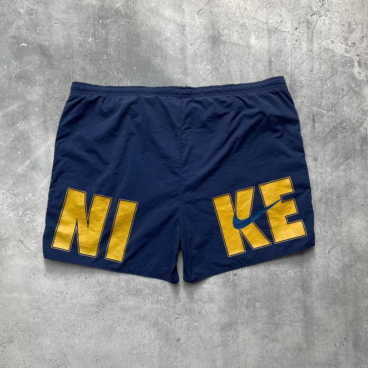 Other Vintage 90s Nike Athletic 4 Inch Shorts Blue Size US 36 / EU 52 - 2 Thumbnail