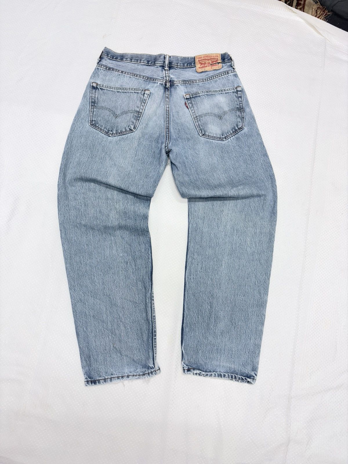 Levi's Levi's 550 Relaxed Fit Light Wash Vintage Denim Jeans W34 Size US 34 / EU 50 - 6 Thumbnail