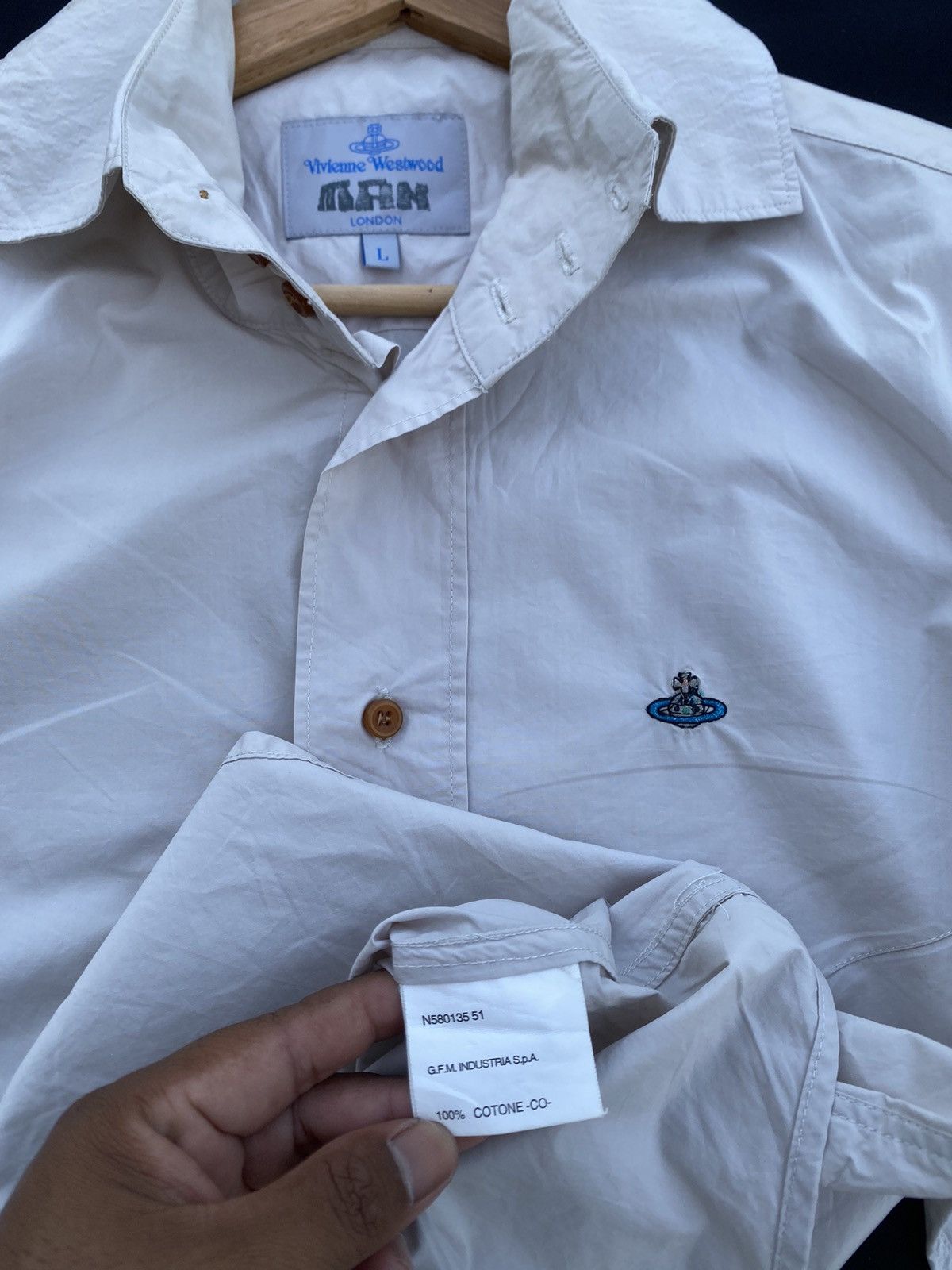 Vivienne Westwood Vintage Vivienne Westwood Small Logo Button Ups Shirt Size US S / EU 44-46 / 1 - 13 Thumbnail