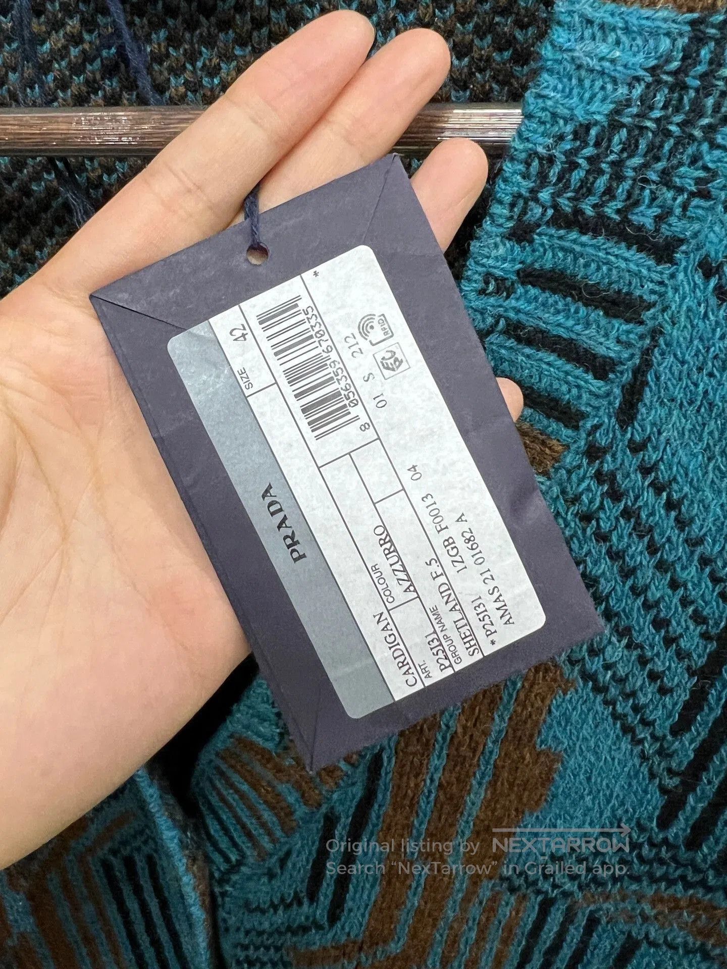 Prada Prada Jacquard Cardigan in Size 42. Size M / US 6-8 / IT 42-44 - 3 Thumbnail