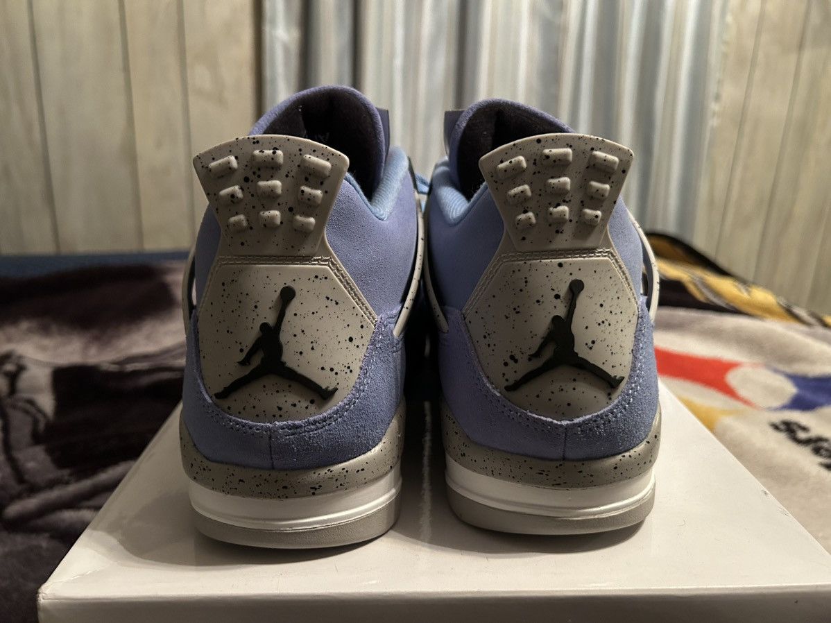 Jordan Brand × Nike UNC 4s Size US 9.5 / EU 42-43 - 4 Thumbnail