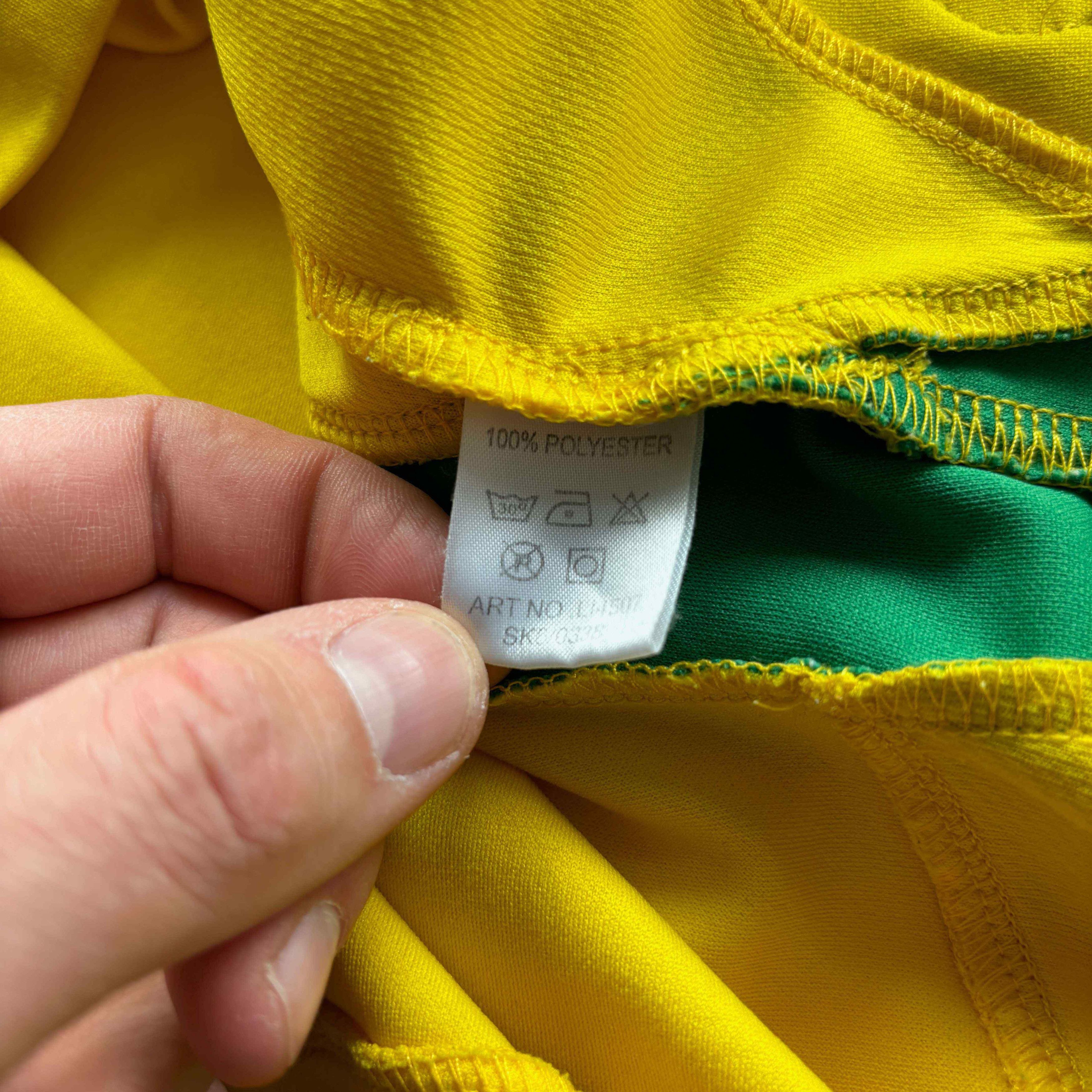 Other MATCH WORN Lithuania 2006 Saller #6 football jersey L/XL Size US L / EU 52-54 / 3 - 11 Thumbnail