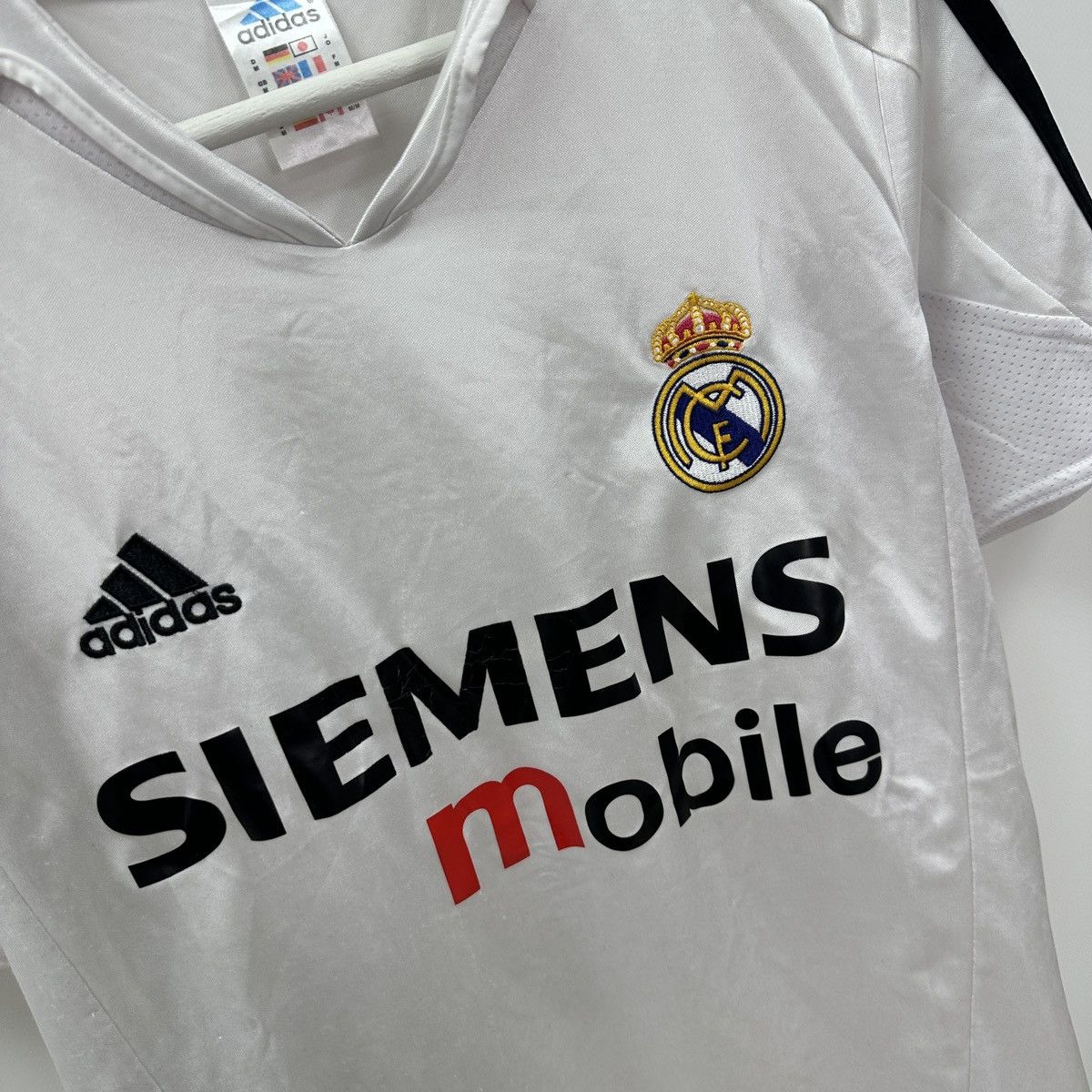 Vintage Vintage 00s Real Madrid Soccer Jersey Zidane Adidas y2k hype Size US M / EU 48-50 / 2 - 9 Thumbnail