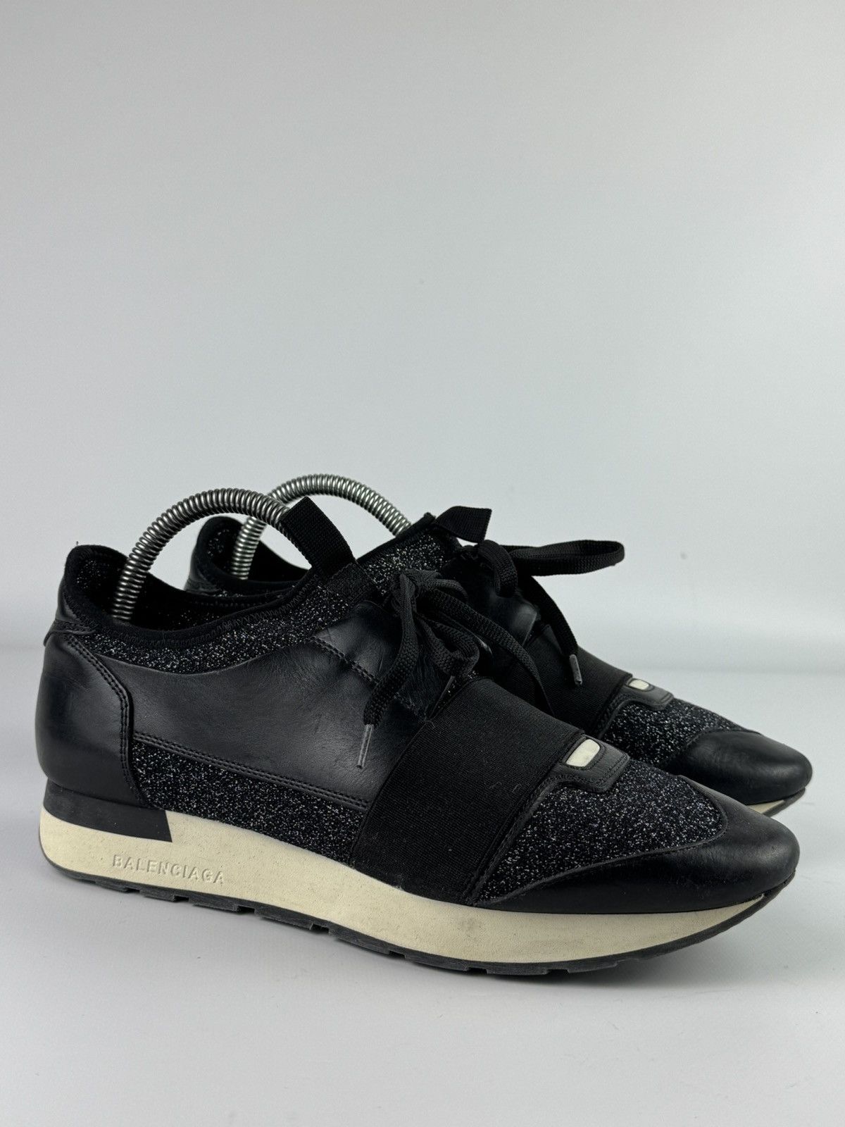Balenciaga Balenciaga Black Glitter Runners Leather Low Top Sneakers Size US 9 / IT 39 - 1 Thumbnail
