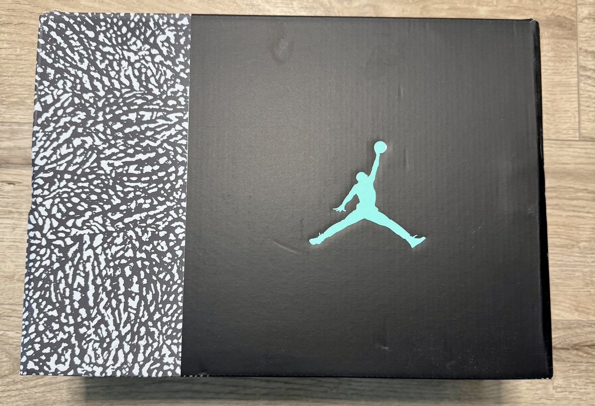 Jordan Brand Air Jordan 3 Retro Green Glow Size US 9.5 / EU 42-43 - 7 Thumbnail