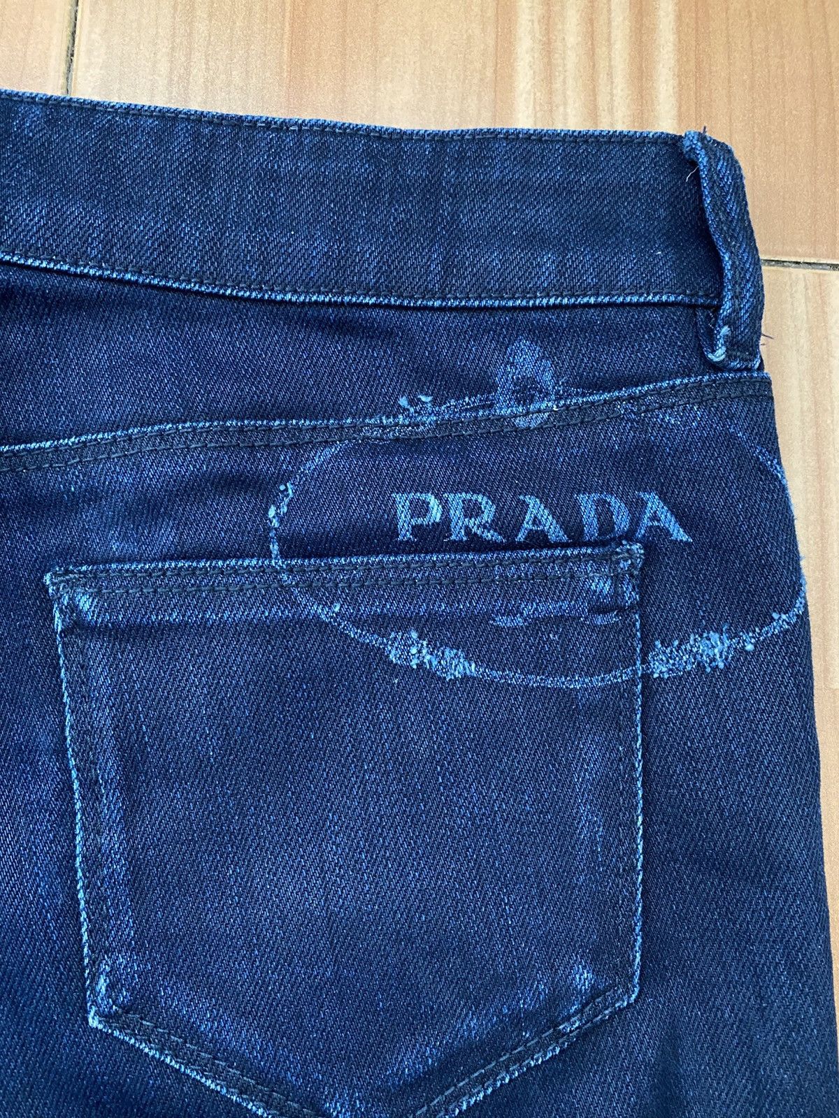 Prada PRADA Contour Fit Dark Blue Stretch Jeans Size 27 Size 27" / US 4 / IT 40 - 17 Thumbnail
