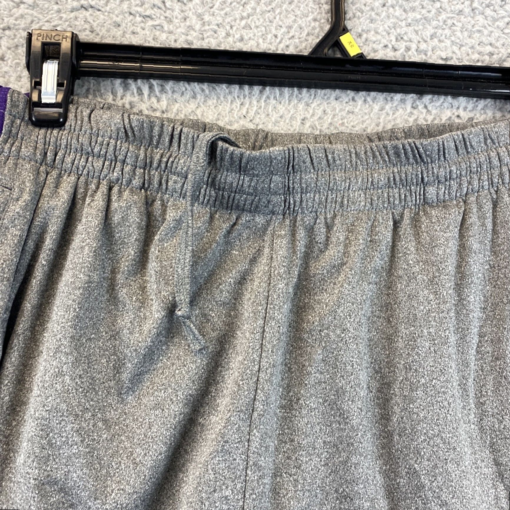 Vintage Men's Athletic Shorts | IB Gray Soft Fleece Blend Drawstring Large | Casual Activewear | Regular Fit | 90s Sports Menswear Size US 33 - 4 Thumbnail