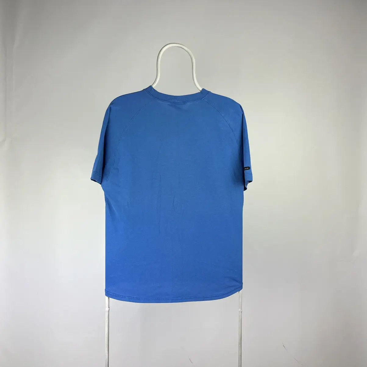 Nike Vintage Nike T-shirt middle swoosh 90s size Small Size US S / EU 44-46 / 1 - 2 Thumbnail