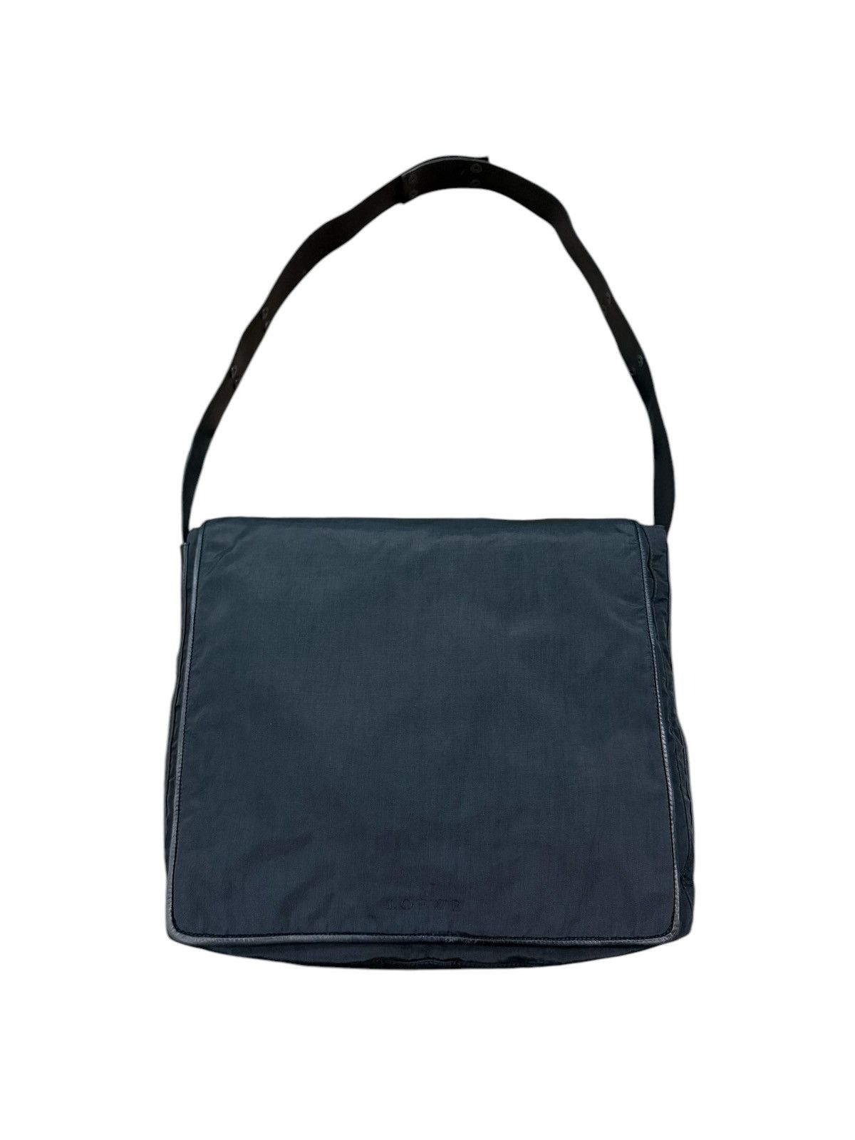 Vintage VINTAGE LOEWE BLACK NYLON SHOULDER/CROSSBODY BAG Size ONE SIZE - 1 Thumbnail
