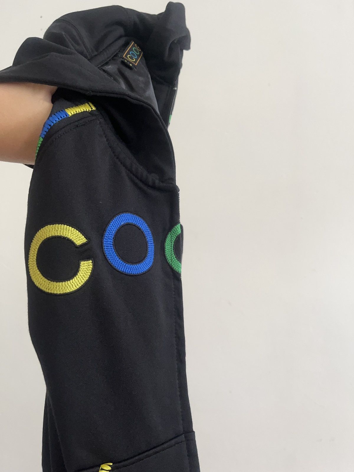 Coogi COOGI Cropped Zip Hoodie Rainbow Trim / Y2K Size S / US 4 / IT 40 - 6 Thumbnail