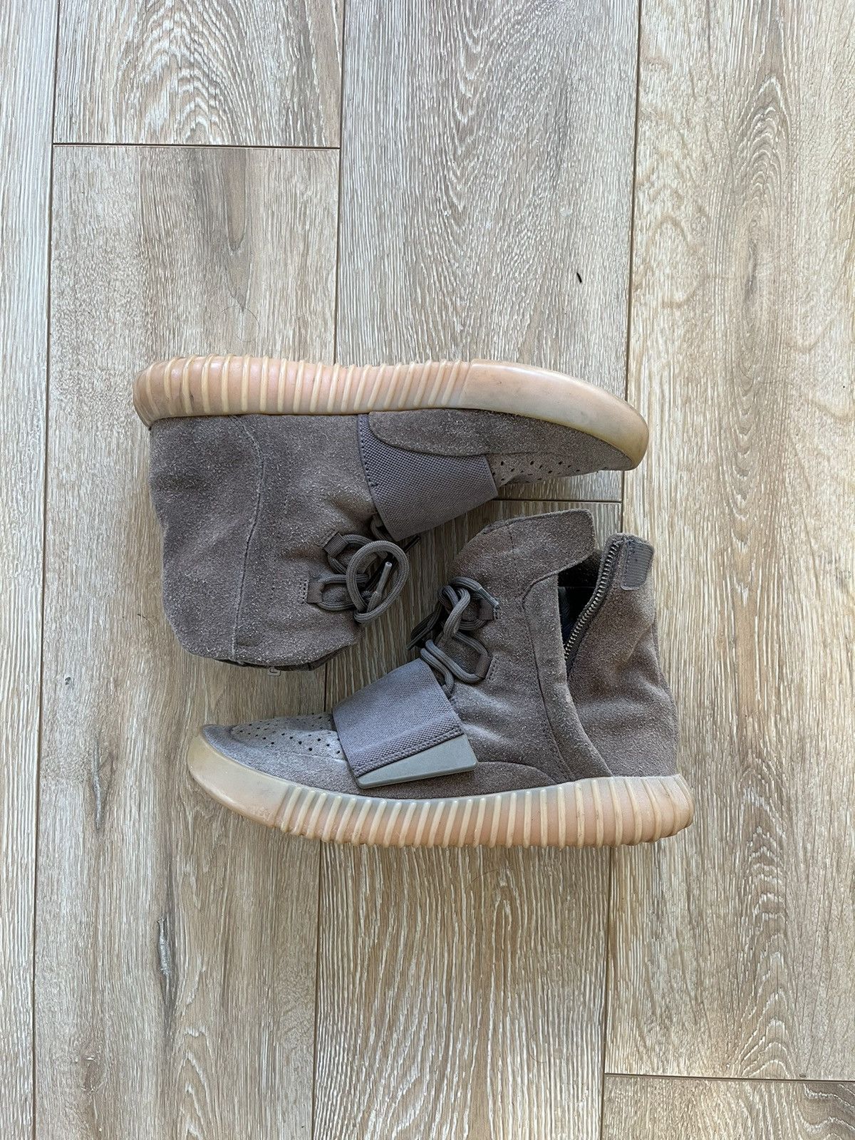 adidas gazelle silver green womens Adidas Yeezy Boost 750 Chocolate